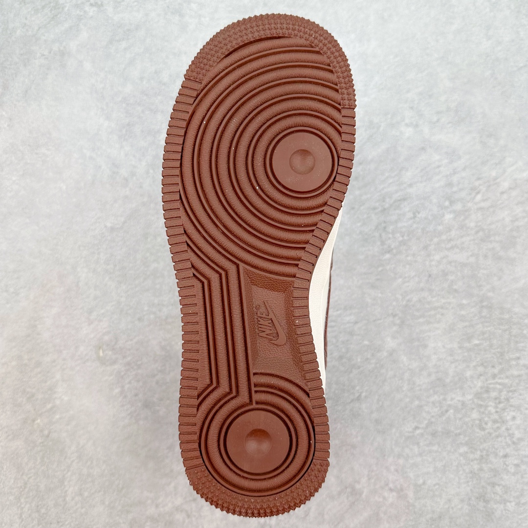 图片[9]-NK Air Force 1´07 Low 空军一号低帮百搭休闲运动板鞋 HD1968-022 柔软、弹性十足的缓震性能和出色的中底设计 横跨复古与现代的外型结合 造就出风靡全球 三十多年的Force 1 直到今天还深受青睐 尺码：36 36.5 37.5 38 38.5 39 40 40.5 41 42 42.5 43 44 44.5 45-选品中心