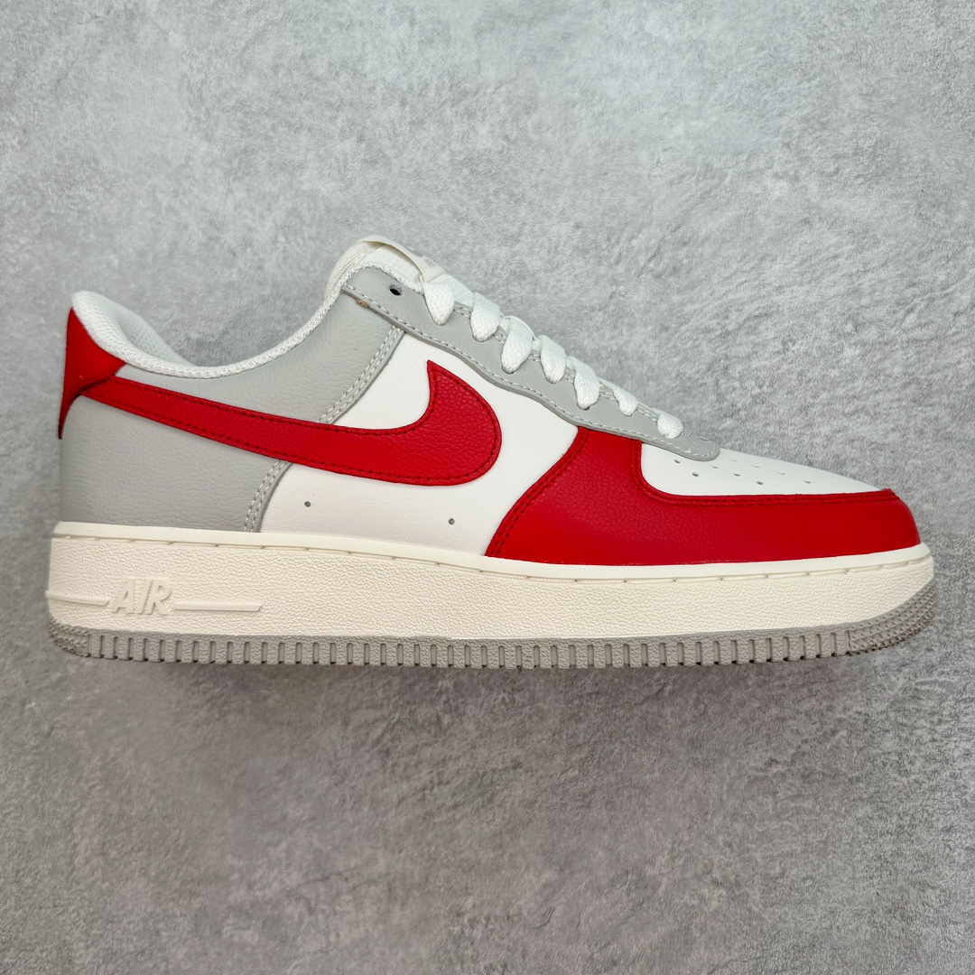 NK Air Force 1´07 Low 空军一号低帮百搭休闲运动板鞋 HJ9094-012 柔软、弹性十足的缓震性能和出色的中底设计 横跨复古与现代的外型结合 造就出风靡全球 三十多年的Force 1 直到今天还深受青睐 尺码:36 36.5 37.5 38 38.5 39 40 40.5 41 42 42.5 43 44 44.5 45-选品中心