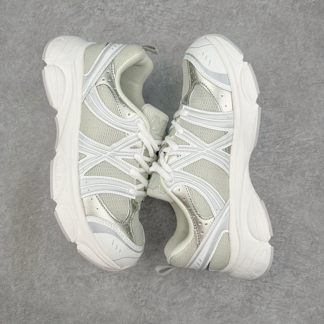 图片[3]-＃福利特价 MLB Ace Runner 低帮复古休闲运动鞋 Korea韩国联名NY美国榄球纽约洋基队限定 韩国代购专供 全套原楦原纸板原厂数据开发 正确中底拉帮中底网布细节 平台代购专供 左脚内置芯片 韩国代购吊牌标贴 独家一比一RB+MD组合大底 高频后跟小人Logo精准对位立体饱满 正确网布加超迁鞋面 转印中底走线紧密 转印Logo工艺表层防刮不掉色 尺码：35 36 36.5 37.5 38 38.5 39 40 40.5 41 42 42.5 43 44 45-选品中心