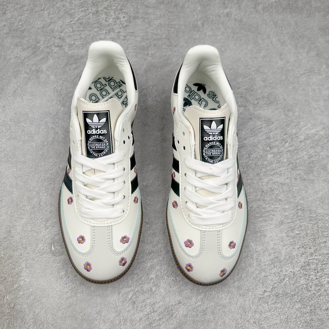 图片[2]-AD Original Samba OG 复古经典轻便板鞋 IF4398 这款桑巴鞋展示了高质量的工艺 带有装饰的超锁缝制和无缝的手感 柔软、柔软的皮革造型和标志性的3条纹完成了精致的外观 正规合身鞋带 鞋面上有绒面鞋垫 橡胶鞋底 享受正畸套筒软感 自50年代首次亮相以来就一直在赢得粉丝的青睐 尺码：36 36.5 37.5 38 38.5 39 40 40.5 41 42 42.5 43 44 44.5 45-选品中心