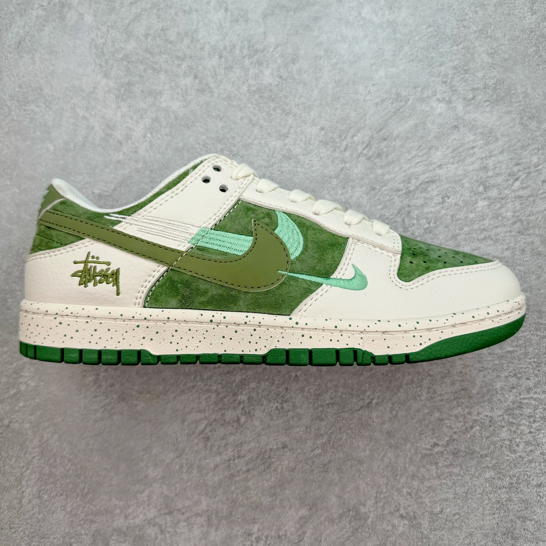 NK Dunk Low 定制配色 DQ1098-396大厂出品 极力推荐 原装头层材料 独家版型蒸餾加工帶來的是更好的视觉和脚感体验大厂纯原品质出货 清洁度 电绣工艺 皮料切割干净无任何毛边 细节完美 尺码：36 36.5 37.5 38 38.5 39 40 40.5 41 42 42.5 43 44 44.5 45 46 47.5-选品中心