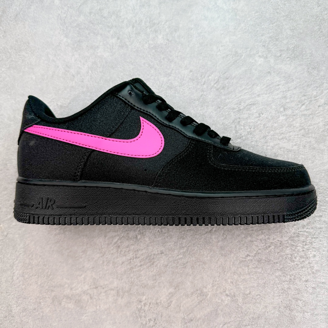 NK Air Force 1´07 Low 空军一号低帮百搭休闲运动板鞋 HQ1176-222 柔软、弹性十足的缓震性能和出色的中底设计 横跨复古与现代的外型结合 造就出风靡全球 三十多年的Force 1 直到今天还深受青睐 尺码:36 36.5 37.5 38 38.5 39 40 40.5 41 42 42.5 43 44 44.5 45-选品中心