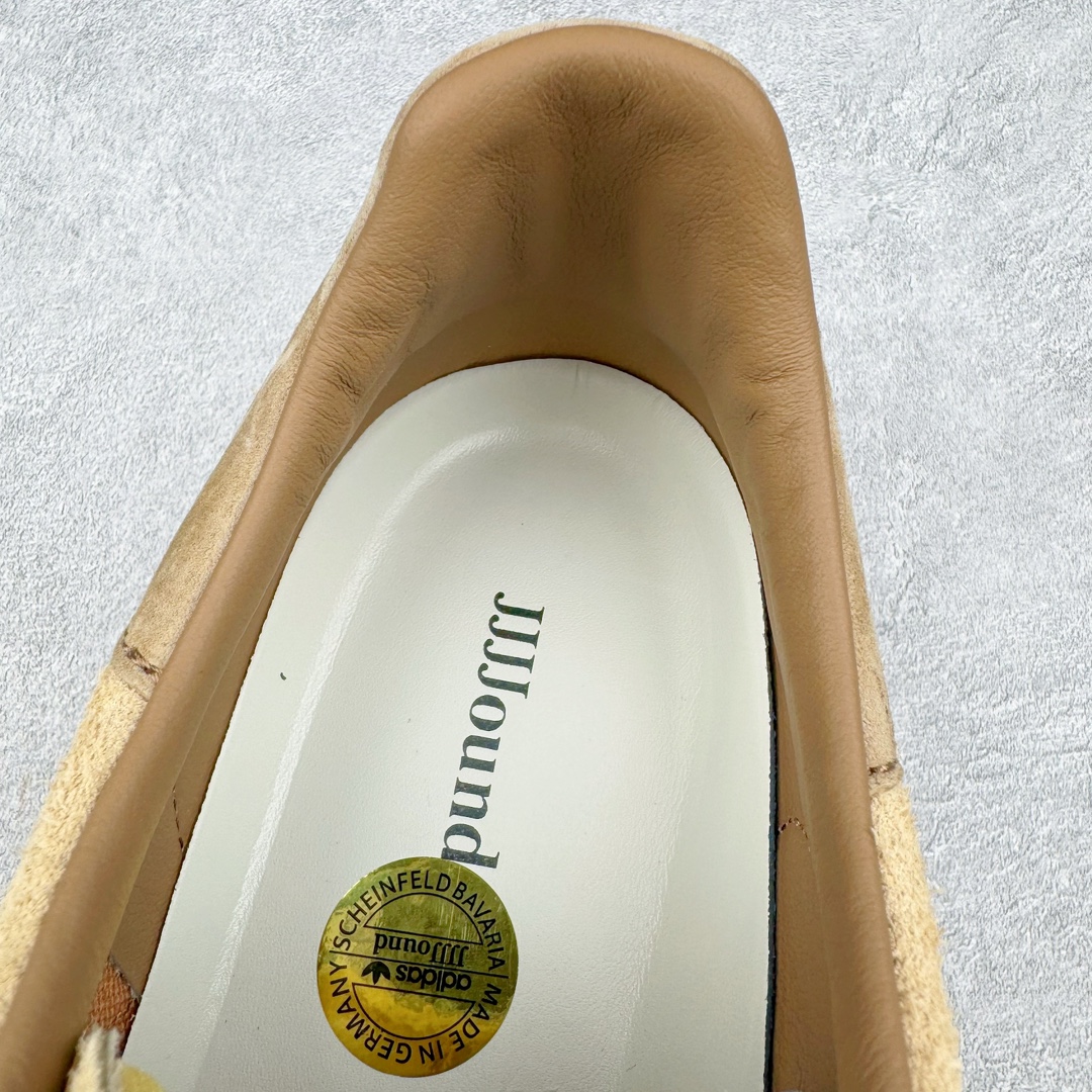 图片[16]-＃PK纯原 JJJJound x AD Originals Samba Classic 桑巴舞系列绅士德训足球风百搭低帮休闲运动板鞋 联名小麦黄 ID8709 好货不怕晚 市场最强版 原厂进口 \\\”Prime Asia\\\” 山羊皮（纹理自然）原厂台湾进口短绒猪巴革 全套原厂纸板冲刀加持 独家原档案私模RB橡胶大底 含胶量硬度原鞋一致 正确拉帮鞋垫背胶 原厂标裁支持鉴定 高密度丽新布中底 内置环保海玻璃鞋垫 全鞋电脑针车零偏差 产品品控稳定性领先行业 原厂港宝加持定型后跟R度完美 JJJJound x Originals联名鞋 作为合作企划里的金字招牌JJJJound 善于利用自己的极简美学挖掘品牌的全新风貌 本次 JJJJound 携手 Originals 选用大热鞋款 Samba 为蓝本 将鞋款的街头气质无痕转变为「静奢风」 鞋款肉眼可见的被赋予了难得的质感 黑白两色都采用了黄色优质皮革内衬以呼应生胶大底 取消了鞋舌的 Logo 转而采用压纹处理使得鞋款整体氛围更加静谧、奢华 同时为了彰显本次合作鞋款的身份 双方合作标识和 JJJJound Logo 被分别印在鞋口内侧和鞋垫上 尺码：36 36.5 37.5 38 38.5 39 40 40.5 41 42 42.5 43 44 44.5 45 46 46.5-选品中心