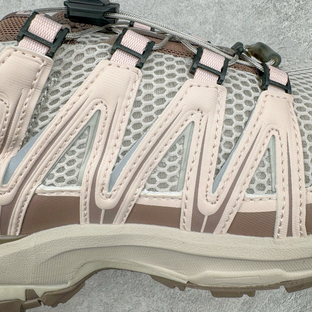 图片[16]-＃GX/绿X SALOMON XA Pro 3D ADV 萨洛蒙潮流越野机能户外功能鞋 纯原外贸平台特供订单 耗时半年巨作 全套原纸板楦头开发 原厂特供网布配套加持 确保原汁原味 完美呈现版型 原档数据独家私模五层组合大底 男女鞋同步官方开发至46.5 原装Ortholite轻量化鞋垫 中底布带钢印编号 原厂TPU锁扣 进口港宝加持 后跟自然饱满 还原公司包裹性 鞋面采用SENSIFT贴合技术 全方位贴合包裹脚型 鞋跟部鞋底牵引设计 提供强大的抓地性能 更适应野外崎岖不平的道路 其3D ADVANCED CHASSIS底盘 材料轻量大化 钉齿设计更具稳定性 防护性 鞋底易磨损区运用CONTAGRIP高耐磨材料 应对城市硬质路面长距离跑考验 尺码：36 36.5 37.5 38 38.5 39 40 40.5 41 42 42.5 43 44 44.5 45 46 46.5-选品中心