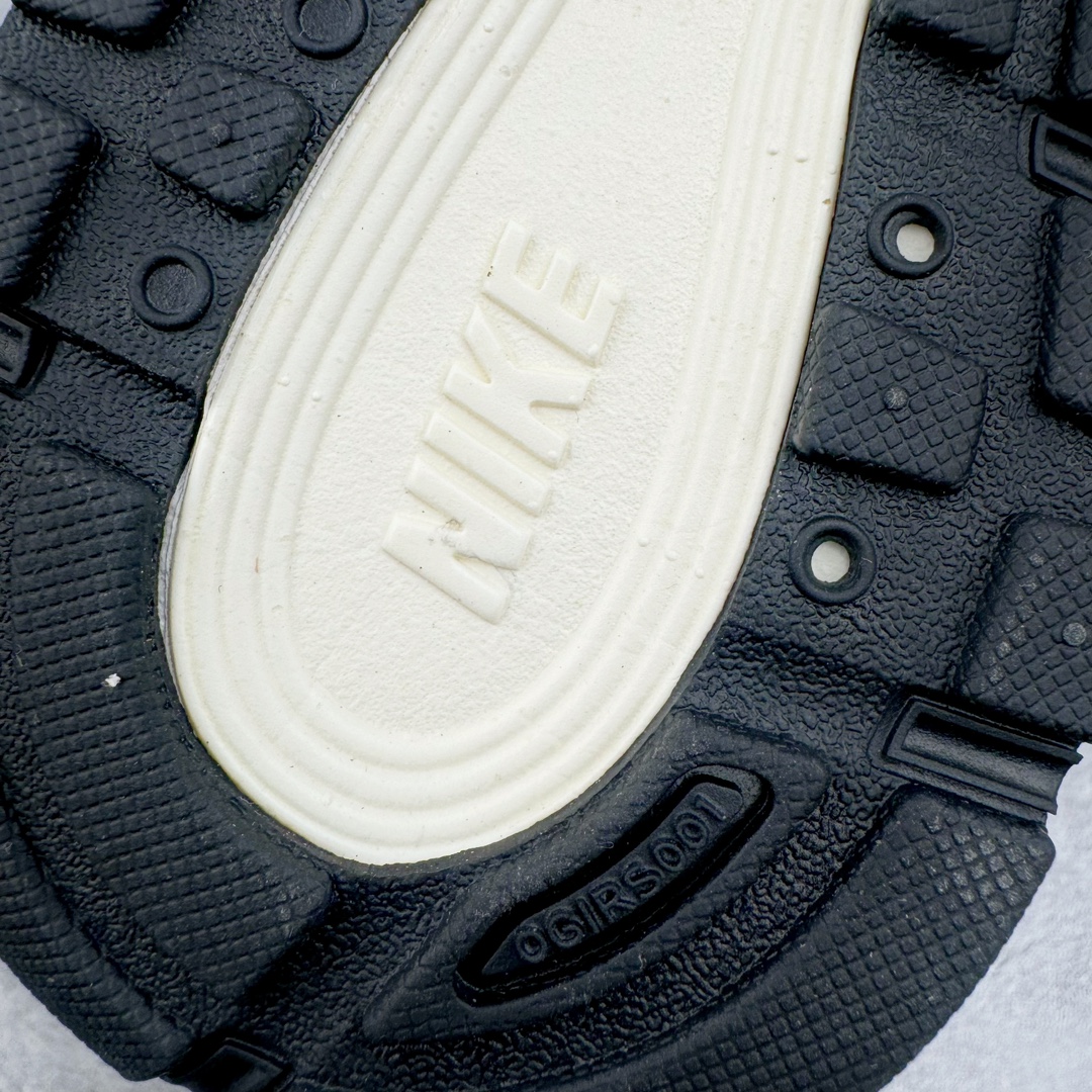 图片[22]-＃HP纯原 NK P-6000 系列低帮复古老爹风休闲运动舒适慢跑鞋 HJ7246-100 购入原鞋原装纸板楦头开发 独家私模四层组合大底 市场唯一正确版本 良心定价 新配色陆续出货 进口三文治网面 融合 Pegasus 过往运动鞋设计 助力 21 世纪早期跑步运动跃升时尚新高度 采用透气网眼布、运动风格线条和耐穿覆面 兼具吸睛外观和舒适感受 中底泡绵以田径赛道为灵感 打造厚实设计 缔造出众缓震性能 尺码：36 36.5 37.5 38 38.5 39 40 40.5 41 42 42.5 43 44 44.5 45 46-选品中心