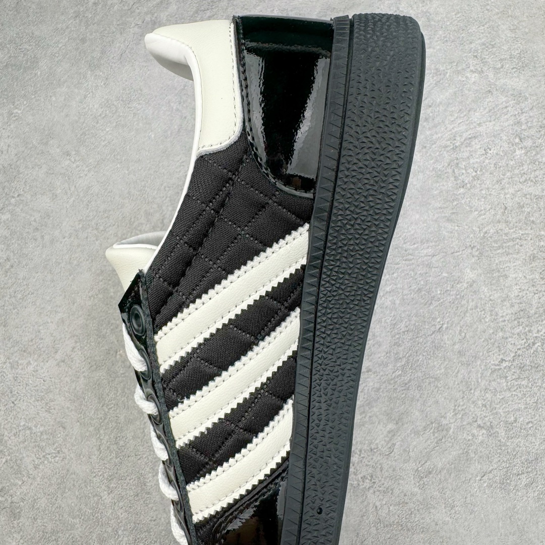 图片[7]-＃S2纯原 AD Originals Handball SPZL 手球运动员系列百搭休闲运动板鞋 JP5669 口碑大厂出品 品控大底版型不断改良更新 原厂皮料 原装过验内外标加持 全套原纸板楦头开发 确保原汁原味 完美呈现桑巴版型 一比一鞋头弧度高度鞋身弧度 数据细节工艺流程均保持一致 这款来自阿迪达斯的这款HANDBALL SPZL前身是一双手球运动鞋 这一次拿来复刻 所以鞋面的主要色彩选用了黑色 鞋面外侧除了Spezial字母之外还有三叶草标志 Handball SPZL作为复古手球训练鞋与作为室内足球鞋的Samba有着异曲同工之处 但是质感更为出众的鞋身以及丰富的配色选择比起Samba来讲可以说是更胜一筹了 尺码：36 36⅔ 37⅓ 38 38⅔ 39⅓ 40 40⅔ 41⅓ 42 42⅔ 43⅓ 44 45-选品中心