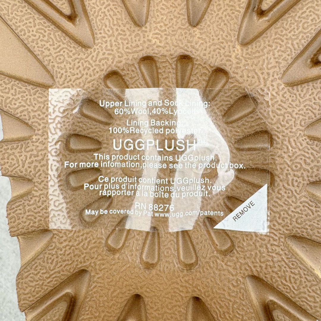 图片[18]-＃GX UGG 5092-H 经典秋冬羊皮毛一体雪地靴 全鞋采用ZP同厂 隆丰A级澳洲进口羊皮毛一体 品牌代工厂生产线 完全遵循ZP工艺流程 代工厂原厂版师 秉承无原鞋不开发选择 注重每一处细节 市面最正版型 TREADLITE\\\”轻翼\\\”科技外底 轻便/耐用/柔韧/桩型【售后郑重承诺】一个月内若出现重大脱胶/断底等质量问题 直接为您换新！尺码：35 36 37 38 39 40-选品中心