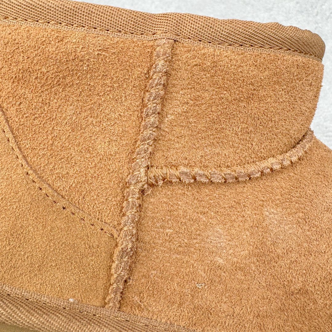 图片[15]-＃GX UGG 5092-H 经典秋冬羊皮毛一体雪地靴 全鞋采用ZP同厂 隆丰A级澳洲进口羊皮毛一体 品牌代工厂生产线 完全遵循ZP工艺流程 代工厂原厂版师 秉承无原鞋不开发选择 注重每一处细节 市面最正版型 TREADLITE\\\”轻翼\\\”科技外底 轻便/耐用/柔韧/桩型【售后郑重承诺】一个月内若出现重大脱胶/断底等质量问题 直接为您换新！尺码：35 36 37 38 39 40-选品中心