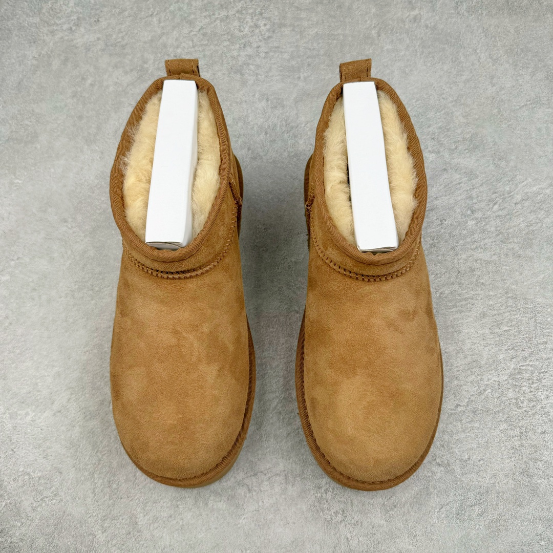 图片[2]-＃GX UGG 5092 经典秋冬羊皮毛一体雪地靴 全鞋采用ZP同厂 隆丰A级澳洲进口羊皮毛一体 品牌代工厂生产线 完全遵循ZP工艺流程 代工厂原厂版师 秉承无原鞋不开发选择 注重每一处细节 市面最正版型 TREADLITE\\\”轻翼\\\”科技外底 轻便/耐用/柔韧/桩型【售后郑重承诺】一个月内若出现重大脱胶/断底等质量问题 直接为您换新！尺码：35 36 37 38 39 40-选品中心