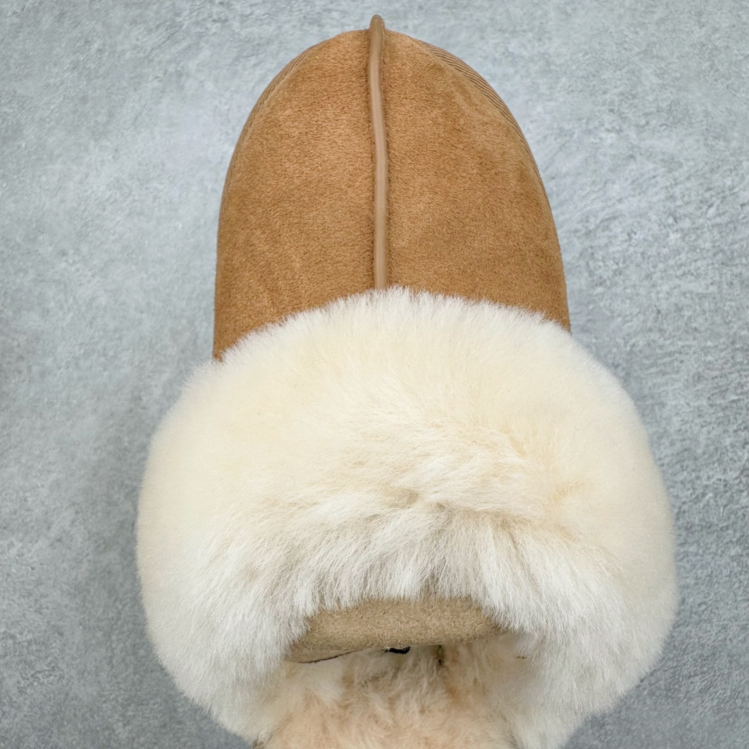 图片[4]-＃GX UGG 2550 经典秋冬羊皮毛一体雪地靴 全鞋采用ZP同厂 隆丰A级澳洲进口羊皮毛一体 品牌代工厂生产线 完全遵循ZP工艺流程 代工厂原厂版师 秉承无原鞋不开发选择 注重每一处细节 市面最正版型 TREADLITE\\\”轻翼\\\”科技外底 轻便/耐用/柔韧/桩型【售后郑重承诺】一个月内若出现重大脱胶/断底等质量问题 直接为您换新！尺码：35 36 37 38 39 40-选品中心