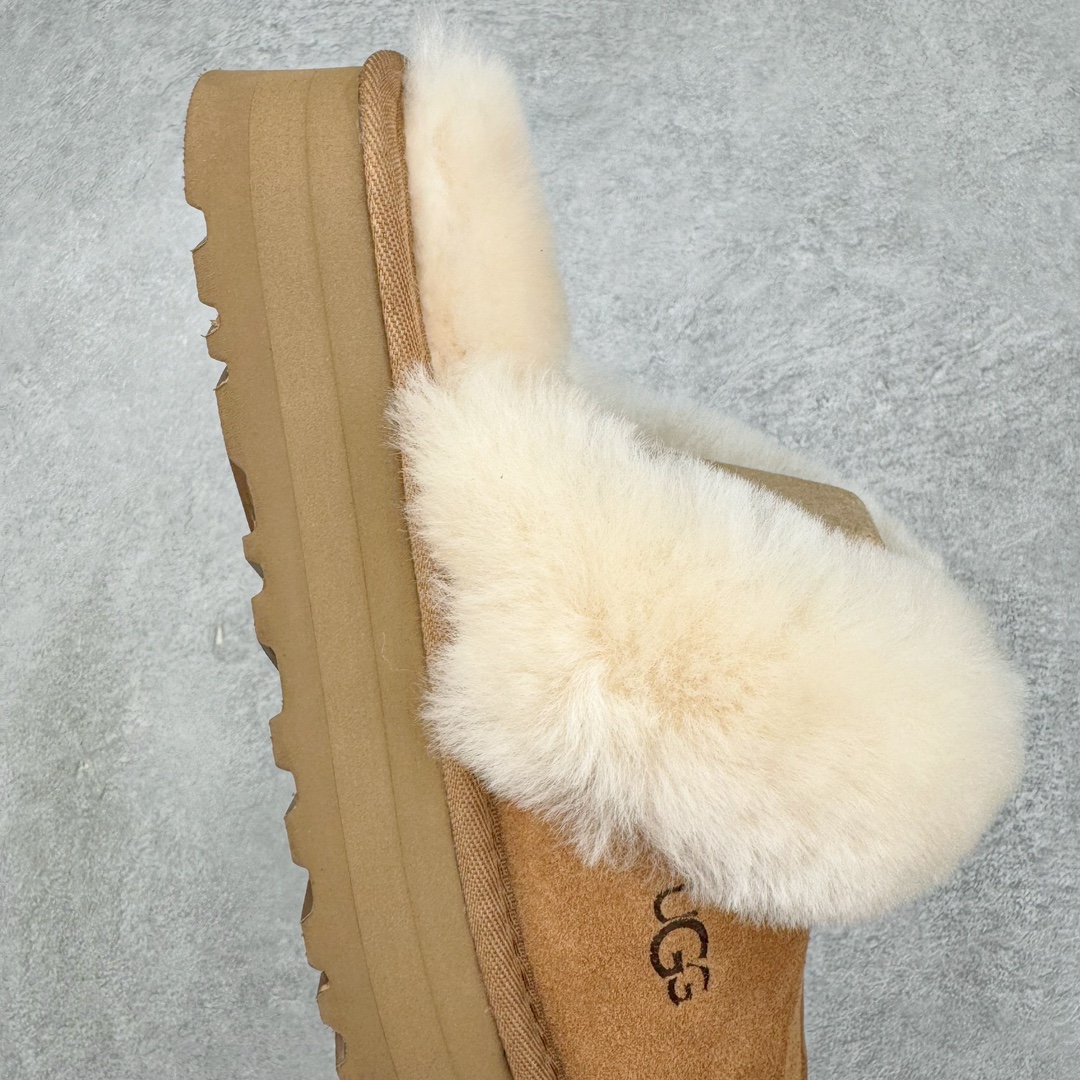 图片[6]-＃GX UGG 2550 经典秋冬羊皮毛一体雪地靴 全鞋采用ZP同厂 隆丰A级澳洲进口羊皮毛一体 品牌代工厂生产线 完全遵循ZP工艺流程 代工厂原厂版师 秉承无原鞋不开发选择 注重每一处细节 市面最正版型 TREADLITE\\\”轻翼\\\”科技外底 轻便/耐用/柔韧/桩型【售后郑重承诺】一个月内若出现重大脱胶/断底等质量问题 直接为您换新！尺码：35 36 37 38 39 40-选品中心