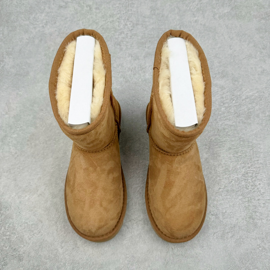 图片[2]-＃GX UGG 6223 经典秋冬羊皮毛一体雪地靴 全鞋采用ZP同厂 隆丰A级澳洲进口羊皮毛一体 品牌代工厂生产线 完全遵循ZP工艺流程 代工厂原厂版师 秉承无原鞋不开发选择 注重每一处细节 市面最正版型 TREADLITE\\\”轻翼\\\”科技外底 轻便/耐用/柔韧/桩型【售后郑重承诺】一个月内若出现重大脱胶/断底等质量问题 直接为您换新！尺码：35 36 37 38 39 40-选品中心