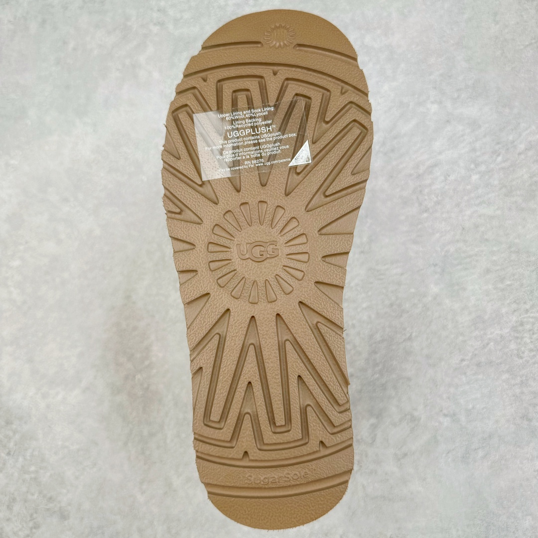 图片[9]-＃GX UGG 6223 经典秋冬羊皮毛一体雪地靴 全鞋采用ZP同厂 隆丰A级澳洲进口羊皮毛一体 品牌代工厂生产线 完全遵循ZP工艺流程 代工厂原厂版师 秉承无原鞋不开发选择 注重每一处细节 市面最正版型 TREADLITE\\\”轻翼\\\”科技外底 轻便/耐用/柔韧/桩型【售后郑重承诺】一个月内若出现重大脱胶/断底等质量问题 直接为您换新！尺码：35 36 37 38 39 40-选品中心