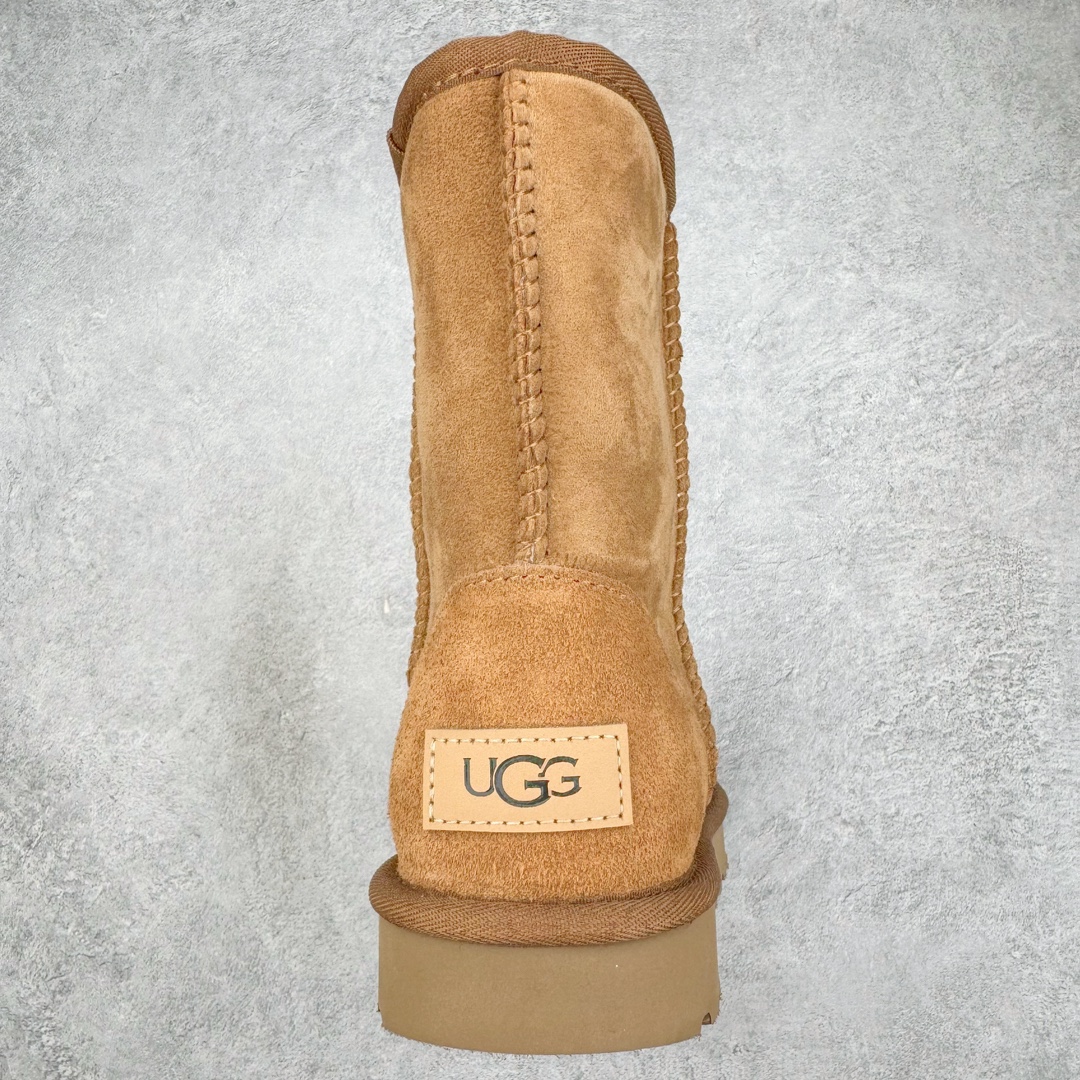 图片[8]-＃GX UGG 6223 经典秋冬羊皮毛一体雪地靴 全鞋采用ZP同厂 隆丰A级澳洲进口羊皮毛一体 品牌代工厂生产线 完全遵循ZP工艺流程 代工厂原厂版师 秉承无原鞋不开发选择 注重每一处细节 市面最正版型 TREADLITE\\\”轻翼\\\”科技外底 轻便/耐用/柔韧/桩型【售后郑重承诺】一个月内若出现重大脱胶/断底等质量问题 直接为您换新！尺码：35 36 37 38 39 40-选品中心