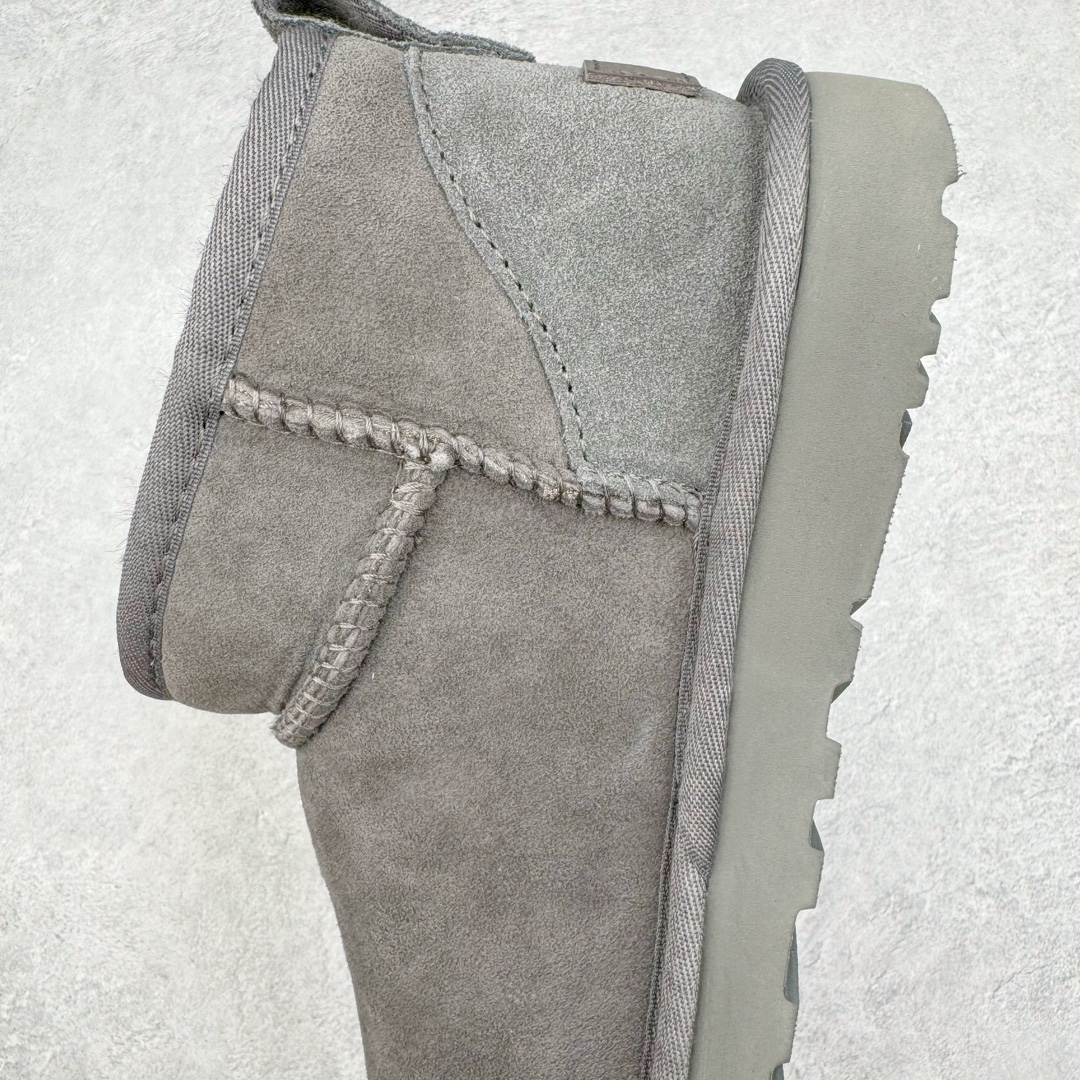 图片[7]-＃桑坡UGG盲盒福利 UGG 经典秋冬羊皮毛一体雪地靴 白菜价亏本清仓套现转新款 机不可失 好好把握 随机一双 只选尺码 商品款式均为上架顶级款式 保证稳赚不赔 无通货 无烂货 会有轻微瑕疵的情况 友情提醒 买到是亏还是赚 每个人定义不同福袋闷包理论上和赌博心理相同玩的就是惊喜 玩的就是心跳活动商品无严重质量问题不退换 桑坡大厂直供 隆丰A级澳洲进口羊皮毛一体 完全遵循ZP工艺流程 代工厂原厂版师 秉承无原鞋不开发选择 注重每一处细节 市面最正版型 TREADLITE\\\”轻翼\\\”科技外底 轻便/耐用/柔韧/桩型 翻毛皮鞋面 细腻亲肤再生聚酯纤维滚边 舒适易打理 保暖性佳 UGG plush™ 里衬和内底 茸软亲肤 舒适暖足 经典鞋型搭配轻盈厚底 稳稳拿捏秋冬出街时髦造型 Treadlite by UGG 轻翼大底 轻盈缓震 为双足减负 舒适轻便 助你轻松畅玩整天 尺码：35 36 37 38 39 40-选品中心