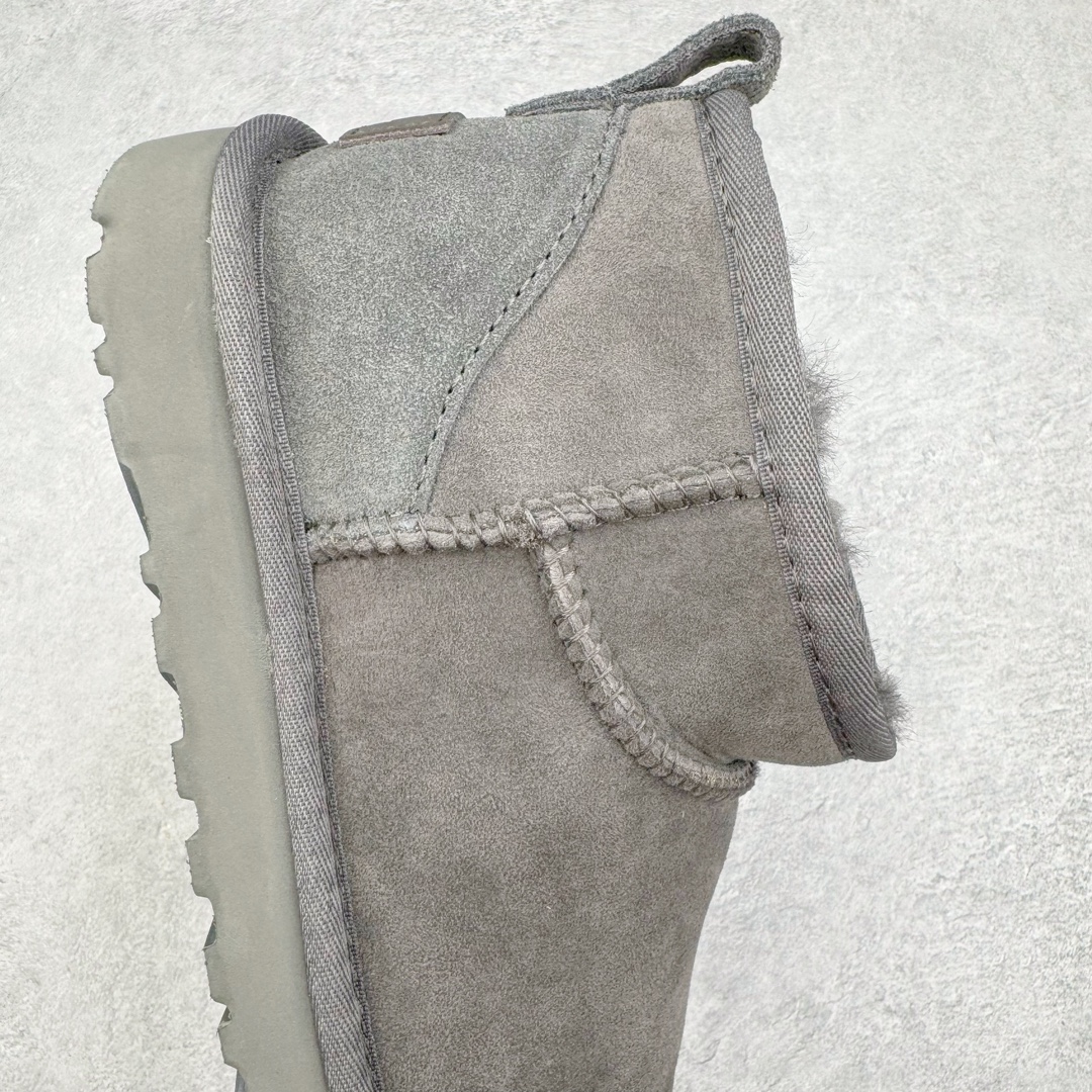 图片[6]-＃桑坡UGG盲盒福利 UGG 经典秋冬羊皮毛一体雪地靴 白菜价亏本清仓套现转新款 机不可失 好好把握 随机一双 只选尺码 商品款式均为上架顶级款式 保证稳赚不赔 无通货 无烂货 会有轻微瑕疵的情况 友情提醒 买到是亏还是赚 每个人定义不同福袋闷包理论上和赌博心理相同玩的就是惊喜 玩的就是心跳活动商品无严重质量问题不退换 桑坡大厂直供 隆丰A级澳洲进口羊皮毛一体 完全遵循ZP工艺流程 代工厂原厂版师 秉承无原鞋不开发选择 注重每一处细节 市面最正版型 TREADLITE\\\”轻翼\\\”科技外底 轻便/耐用/柔韧/桩型 翻毛皮鞋面 细腻亲肤再生聚酯纤维滚边 舒适易打理 保暖性佳 UGG plush™ 里衬和内底 茸软亲肤 舒适暖足 经典鞋型搭配轻盈厚底 稳稳拿捏秋冬出街时髦造型 Treadlite by UGG 轻翼大底 轻盈缓震 为双足减负 舒适轻便 助你轻松畅玩整天 尺码：35 36 37 38 39 40-选品中心