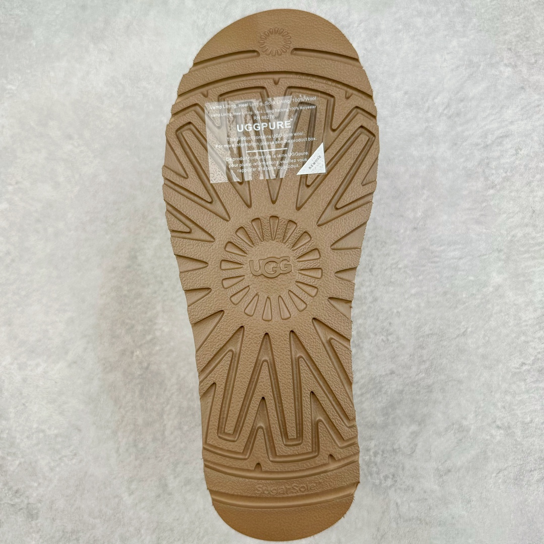图片[9]-＃桑坡UGG盲盒福利 UGG 经典秋冬羊皮毛一体雪地靴 白菜价亏本清仓套现转新款 机不可失 好好把握 随机一双 只选尺码 商品款式均为上架顶级款式 保证稳赚不赔 无通货 无烂货 会有轻微瑕疵的情况 友情提醒 买到是亏还是赚 每个人定义不同福袋闷包理论上和赌博心理相同玩的就是惊喜 玩的就是心跳活动商品无严重质量问题不退换 桑坡大厂直供 隆丰A级澳洲进口羊皮毛一体 完全遵循ZP工艺流程 代工厂原厂版师 秉承无原鞋不开发选择 注重每一处细节 市面最正版型 TREADLITE\\\”轻翼\\\”科技外底 轻便/耐用/柔韧/桩型 翻毛皮鞋面 细腻亲肤再生聚酯纤维滚边 舒适易打理 保暖性佳 UGG plush™ 里衬和内底 茸软亲肤 舒适暖足 经典鞋型搭配轻盈厚底 稳稳拿捏秋冬出街时髦造型 Treadlite by UGG 轻翼大底 轻盈缓震 为双足减负 舒适轻便 助你轻松畅玩整天 尺码：35 36 37 38 39 40-选品中心