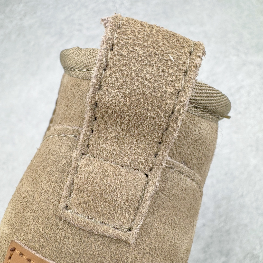 图片[12]-＃桑坡UGG盲盒福利 UGG 经典秋冬羊皮毛一体雪地靴 白菜价亏本清仓套现转新款 机不可失 好好把握 随机一双 只选尺码 商品款式均为上架顶级款式 保证稳赚不赔 无通货 无烂货 会有轻微瑕疵的情况 友情提醒 买到是亏还是赚 每个人定义不同福袋闷包理论上和赌博心理相同玩的就是惊喜 玩的就是心跳活动商品无严重质量问题不退换 桑坡大厂直供 隆丰A级澳洲进口羊皮毛一体 完全遵循ZP工艺流程 代工厂原厂版师 秉承无原鞋不开发选择 注重每一处细节 市面最正版型 TREADLITE\\\”轻翼\\\”科技外底 轻便/耐用/柔韧/桩型 翻毛皮鞋面 细腻亲肤再生聚酯纤维滚边 舒适易打理 保暖性佳 UGG plush™ 里衬和内底 茸软亲肤 舒适暖足 经典鞋型搭配轻盈厚底 稳稳拿捏秋冬出街时髦造型 Treadlite by UGG 轻翼大底 轻盈缓震 为双足减负 舒适轻便 助你轻松畅玩整天 尺码：35 36 37 38 39 40-选品中心