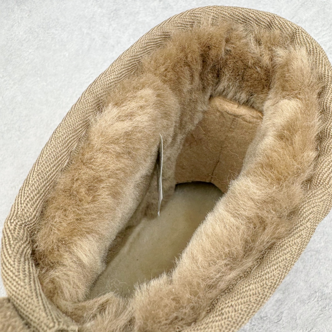 图片[11]-＃桑坡UGG盲盒福利 UGG 经典秋冬羊皮毛一体雪地靴 白菜价亏本清仓套现转新款 机不可失 好好把握 随机一双 只选尺码 商品款式均为上架顶级款式 保证稳赚不赔 无通货 无烂货 会有轻微瑕疵的情况 友情提醒 买到是亏还是赚 每个人定义不同福袋闷包理论上和赌博心理相同玩的就是惊喜 玩的就是心跳活动商品无严重质量问题不退换 桑坡大厂直供 隆丰A级澳洲进口羊皮毛一体 完全遵循ZP工艺流程 代工厂原厂版师 秉承无原鞋不开发选择 注重每一处细节 市面最正版型 TREADLITE\\\”轻翼\\\”科技外底 轻便/耐用/柔韧/桩型 翻毛皮鞋面 细腻亲肤再生聚酯纤维滚边 舒适易打理 保暖性佳 UGG plush™ 里衬和内底 茸软亲肤 舒适暖足 经典鞋型搭配轻盈厚底 稳稳拿捏秋冬出街时髦造型 Treadlite by UGG 轻翼大底 轻盈缓震 为双足减负 舒适轻便 助你轻松畅玩整天 尺码：35 36 37 38 39 40-选品中心