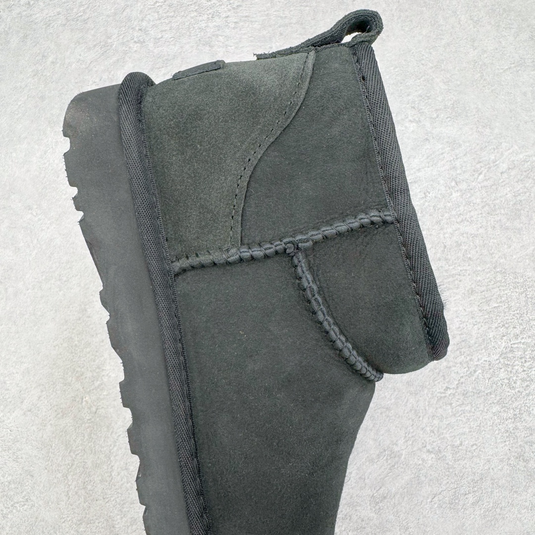 图片[6]-＃桑坡UGG盲盒福利 UGG 经典秋冬羊皮毛一体雪地靴 白菜价亏本清仓套现转新款 机不可失 好好把握 随机一双 只选尺码 商品款式均为上架顶级款式 保证稳赚不赔 无通货 无烂货 会有轻微瑕疵的情况 友情提醒 买到是亏还是赚 每个人定义不同福袋闷包理论上和赌博心理相同玩的就是惊喜 玩的就是心跳活动商品无严重质量问题不退换 桑坡大厂直供 隆丰A级澳洲进口羊皮毛一体 完全遵循ZP工艺流程 代工厂原厂版师 秉承无原鞋不开发选择 注重每一处细节 市面最正版型 TREADLITE\\\”轻翼\\\”科技外底 轻便/耐用/柔韧/桩型 翻毛皮鞋面 细腻亲肤再生聚酯纤维滚边 舒适易打理 保暖性佳 UGG plush™ 里衬和内底 茸软亲肤 舒适暖足 经典鞋型搭配轻盈厚底 稳稳拿捏秋冬出街时髦造型 Treadlite by UGG 轻翼大底 轻盈缓震 为双足减负 舒适轻便 助你轻松畅玩整天 尺码：35 36 37 38 39 40-选品中心