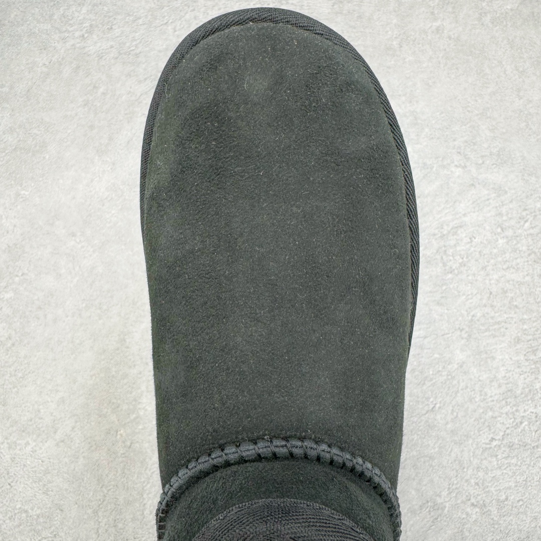 图片[4]-＃GX UGG 5092 经典秋冬羊皮毛一体雪地靴 全鞋采用ZP同厂 隆丰A级澳洲进口羊皮毛一体 品牌代工厂生产线 完全遵循ZP工艺流程 代工厂原厂版师 秉承无原鞋不开发选择 注重每一处细节 市面最正版型 TREADLITE\\\”轻翼\\\”科技外底 轻便/耐用/柔韧/桩型【售后郑重承诺】一个月内若出现重大脱胶/断底等质量问题 直接为您换新！尺码：35 36 37 38 39 40-选品中心