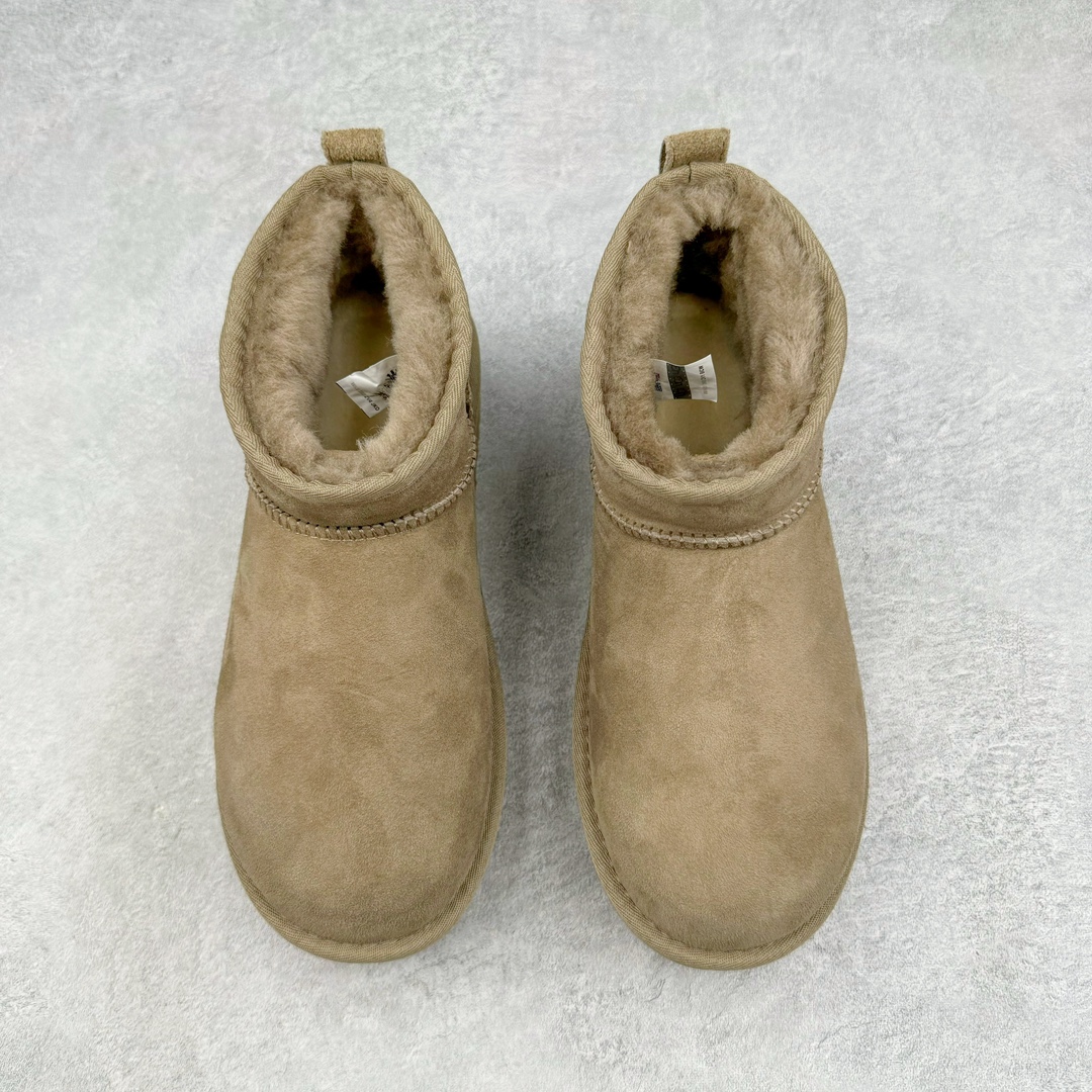 图片[2]-＃GX UGG 5092 经典秋冬羊皮毛一体雪地靴 全鞋采用ZP同厂 隆丰A级澳洲进口羊皮毛一体 品牌代工厂生产线 完全遵循ZP工艺流程 代工厂原厂版师 秉承无原鞋不开发选择 注重每一处细节 市面最正版型 TREADLITE\\\”轻翼\\\”科技外底 轻便/耐用/柔韧/桩型【售后郑重承诺】一个月内若出现重大脱胶/断底等质量问题 直接为您换新！尺码：35 36 37 38 39 40-选品中心