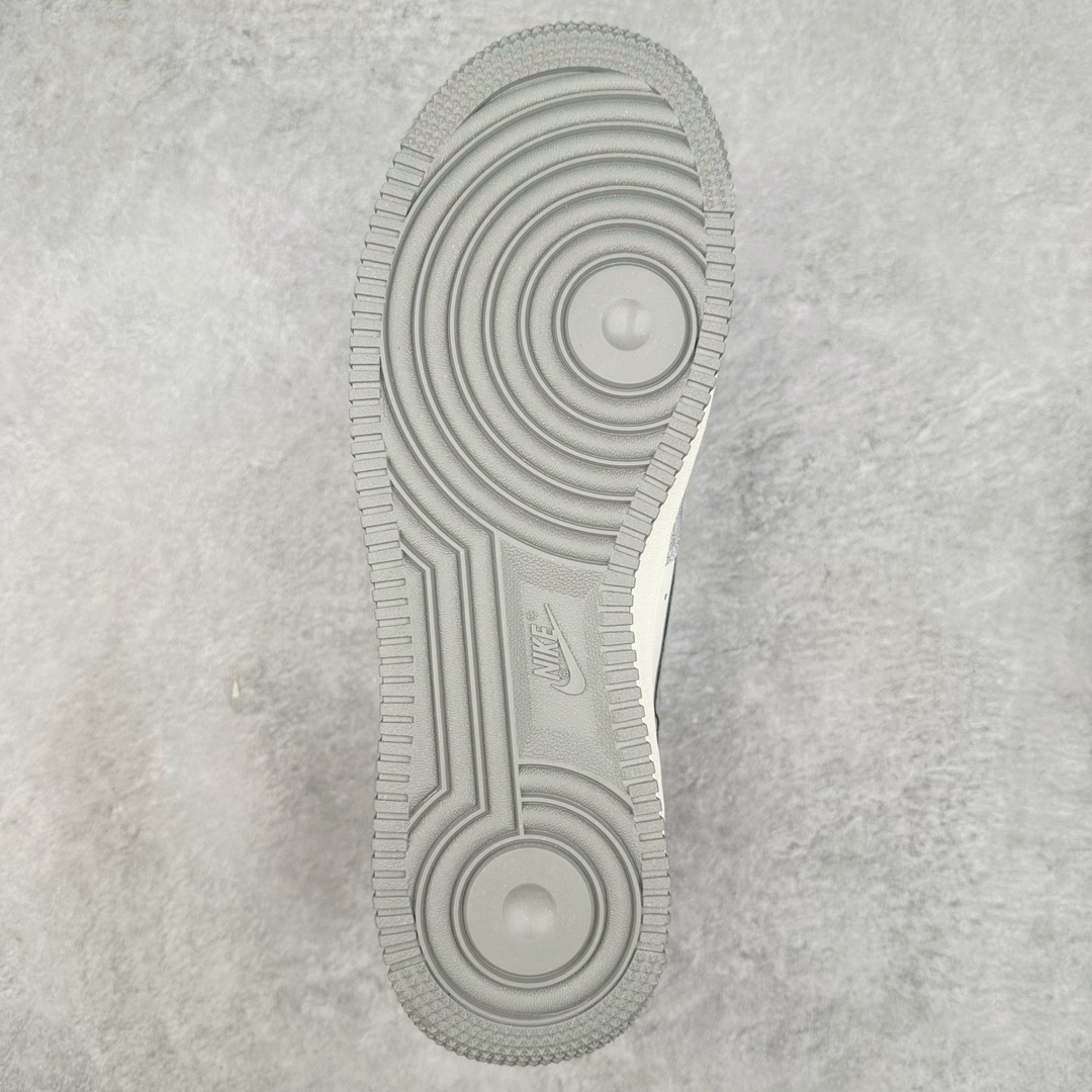 图片[9]-NK Air Force 1´07 Low 空军一号低帮百搭休闲运动板鞋 BL5866-901 柔软、弹性十足的缓震性能和出色的中底设计 横跨复古与现代的外型结合 造就出风靡全球 三十多年的Force 1 直到今天还深受青睐 尺码：36 36.5 37.5 38 38.5 39 40 40.5 41 42 42.5 43 44 44.5 45-选品中心