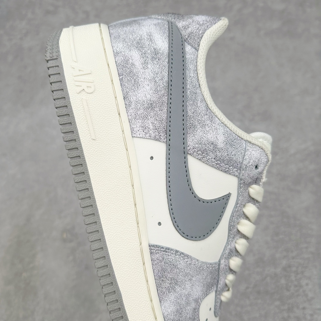 图片[6]-NK Air Force 1´07 Low 空军一号低帮百搭休闲运动板鞋 BL5866-901 柔软、弹性十足的缓震性能和出色的中底设计 横跨复古与现代的外型结合 造就出风靡全球 三十多年的Force 1 直到今天还深受青睐 尺码：36 36.5 37.5 38 38.5 39 40 40.5 41 42 42.5 43 44 44.5 45-选品中心