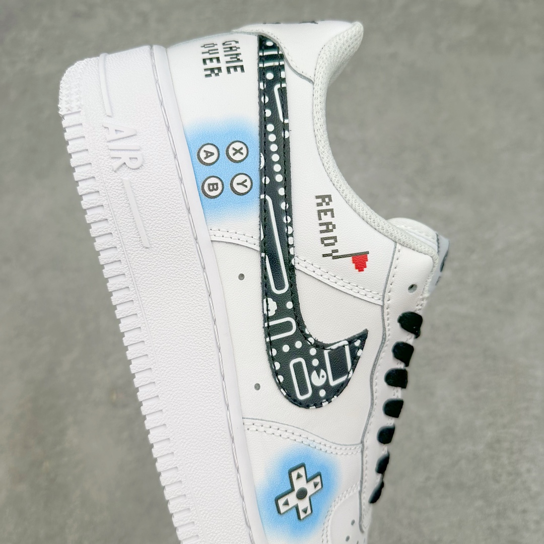 图片[6]-NK Air Force 1´07 Low 空军一号低帮百搭休闲运动板鞋 CW2288-111 柔软、弹性十足的缓震性能和出色的中底设计 横跨复古与现代的外型结合 造就出风靡全球 三十多年的Force 1 直到今天还深受青睐 尺码：36 36.5 37.5 38 38.5 39 40 40.5 41 42 42.5 43 44 44.5 45-选品中心