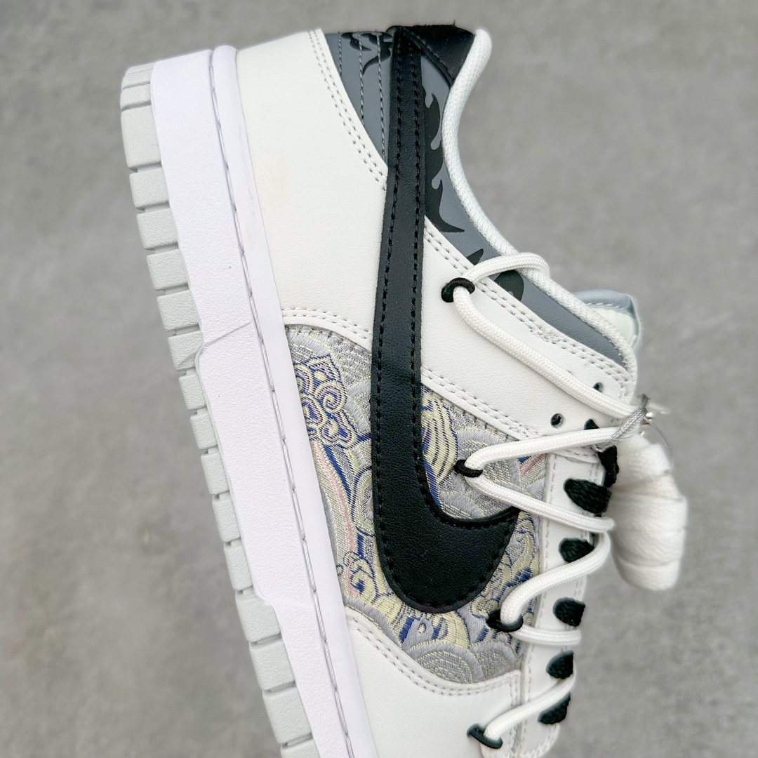 图片[6]-NK Dunk Low 定制配色 CF3688-002 大厂出品 极力推荐 原装头层材料 独家版型蒸餾加工帶來的是更好的视觉和脚感体验大厂纯原品质出货 清洁度 电绣工艺 皮料切割干净无任何毛边 细节完美 尺码：36 36.5 37.5 38 38.5 39 40 40.5 41 42 42.5 43 44 44.5 45 46 47.5-选品中心