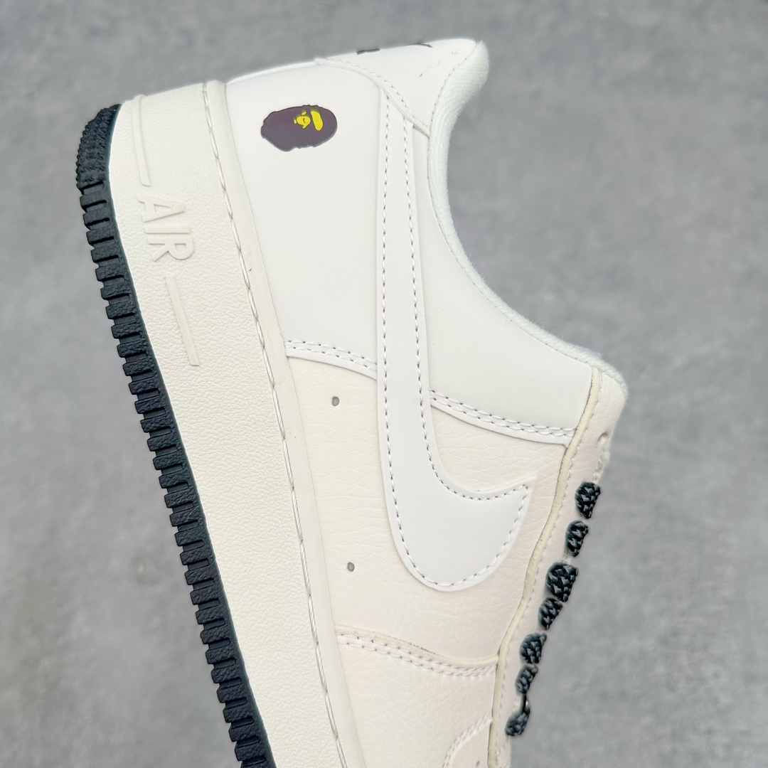 图片[6]-NK Air Force 1´07 Low 空军一号低帮百搭休闲运动板鞋 FG6688-103 柔软、弹性十足的缓震性能和出色的中底设计 横跨复古与现代的外型结合 造就出风靡全球 三十多年的Force 1 直到今天还深受青睐 尺码：36 36.5 37.5 38 38.5 39 40 40.5 41 42 42.5 43 44 44.5 45-选品中心