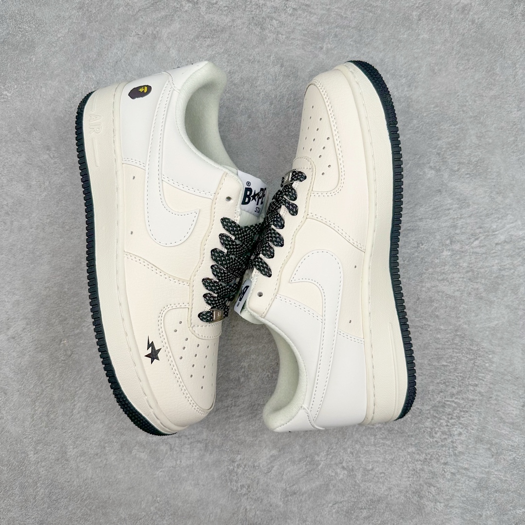 图片[3]-NK Air Force 1´07 Low 空军一号低帮百搭休闲运动板鞋 FG6688-103 柔软、弹性十足的缓震性能和出色的中底设计 横跨复古与现代的外型结合 造就出风靡全球 三十多年的Force 1 直到今天还深受青睐 尺码：36 36.5 37.5 38 38.5 39 40 40.5 41 42 42.5 43 44 44.5 45-选品中心