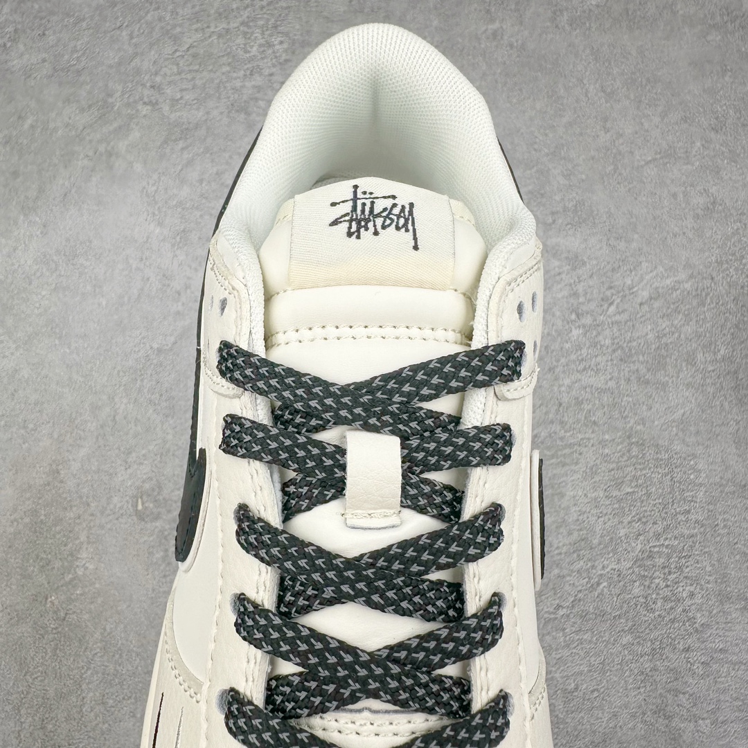 图片[5]-NK Dunk Low 定制配色 DQ1098-385 大厂出品 极力推荐 原装头层材料 独家版型蒸餾加工帶來的是更好的视觉和脚感体验大厂纯原品质出货 清洁度 电绣工艺 皮料切割干净无任何毛边 细节完美 尺码：36 36.5 37.5 38 38.5 39 40 40.5 41 42 42.5 43 44 44.5 45 46 47.5-选品中心