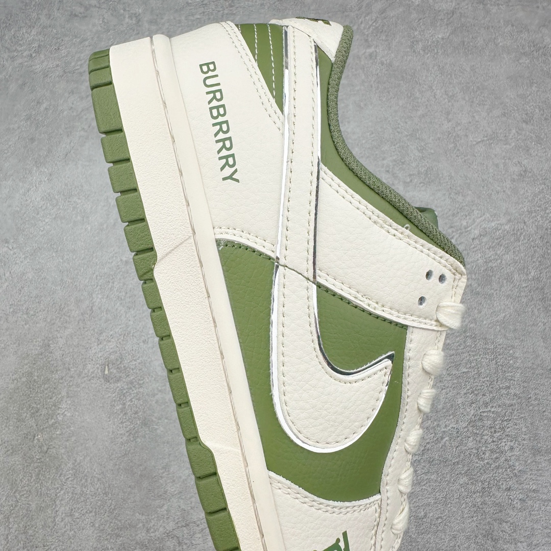 图片[6]-NK Dunk Low 定制配色 BB5252-602 大厂出品 极力推荐 原装头层材料 独家版型蒸餾加工帶來的是更好的视觉和脚感体验大厂纯原品质出货 清洁度 电绣工艺 皮料切割干净无任何毛边 细节完美 尺码：36 36.5 37.5 38 38.5 39 40 40.5 41 42 42.5 43 44 44.5 45 46 47.5-选品中心