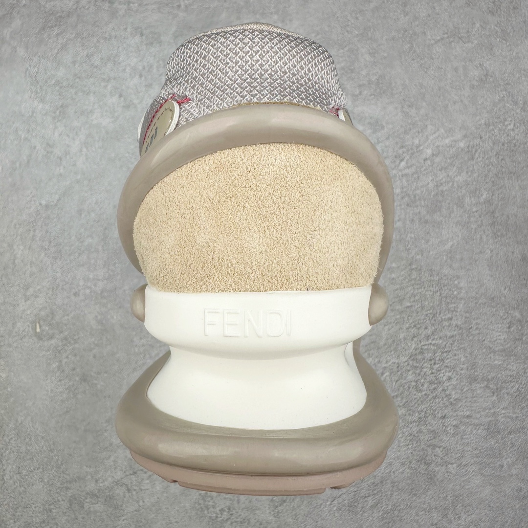 图片[8]-FENDI 芬迪 圆头舒适 低帮 生活休闲鞋 货号：8E8452AQ70F1MEP 此款鞋采用近几年比较流行的版型设计，外观时尚大气。鞋底采用耐磨的材质，穿上它，让您在平时生活和工作中都会感觉到舒适的体验。舒适鞋面，具有很好的延展性。鞋身运用简洁的色彩进行搭配，上脚颜值高。尺码：35 36 37 38 39 40 41 42 43 44 45-选品中心