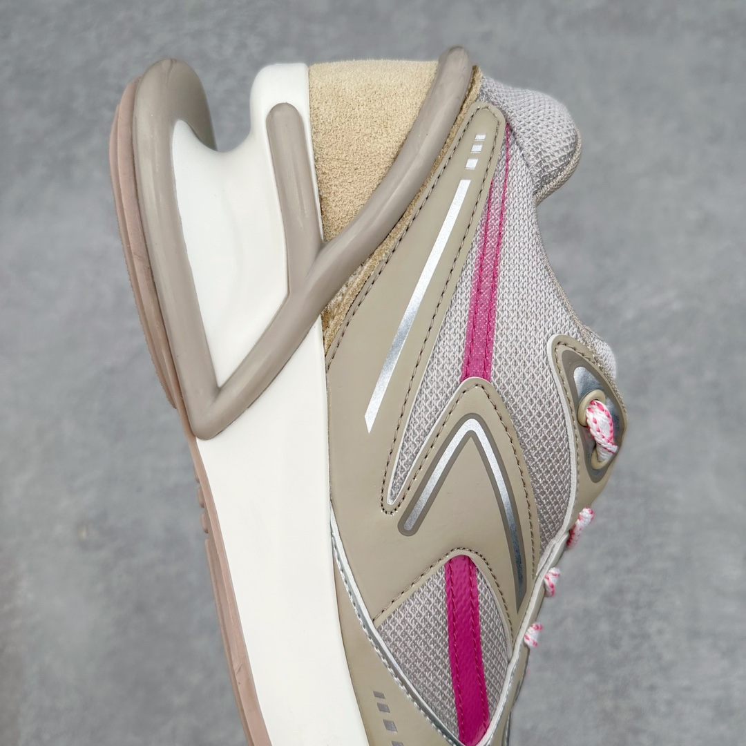 图片[6]-FENDI 芬迪 圆头舒适 低帮 生活休闲鞋 货号：8E8452AQ70F1MEP 此款鞋采用近几年比较流行的版型设计，外观时尚大气。鞋底采用耐磨的材质，穿上它，让您在平时生活和工作中都会感觉到舒适的体验。舒适鞋面，具有很好的延展性。鞋身运用简洁的色彩进行搭配，上脚颜值高。尺码：35 36 37 38 39 40 41 42 43 44 45-选品中心