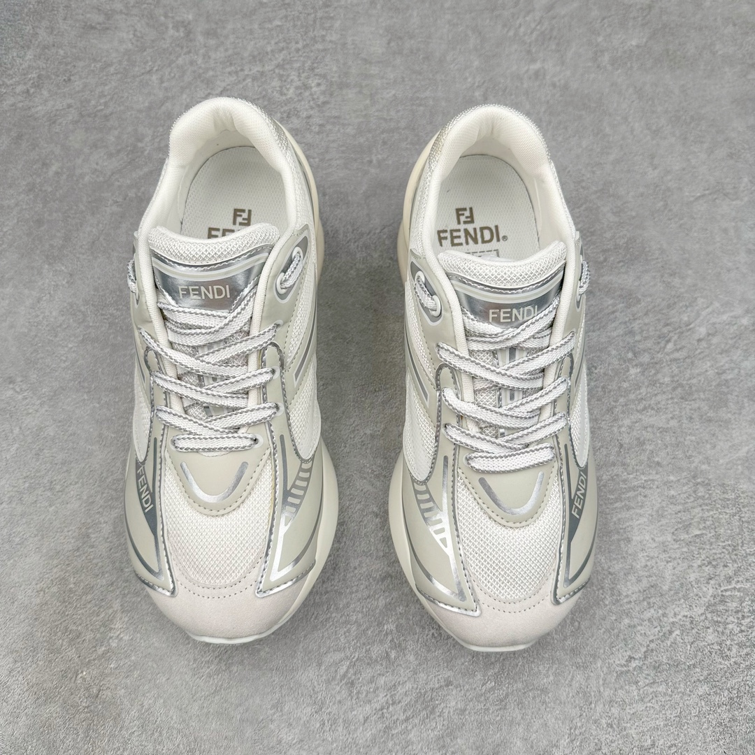 图片[2]-FENDI 芬迪 圆头舒适 低帮 生活休闲鞋 货号：8E8452AQ70F1MEP 此款鞋采用近几年比较流行的版型设计，外观时尚大气。鞋底采用耐磨的材质，穿上它，让您在平时生活和工作中都会感觉到舒适的体验。舒适鞋面，具有很好的延展性。鞋身运用简洁的色彩进行搭配，上脚颜值高。尺码：35 36 37 38 39 40 41 42 43 44 45-选品中心