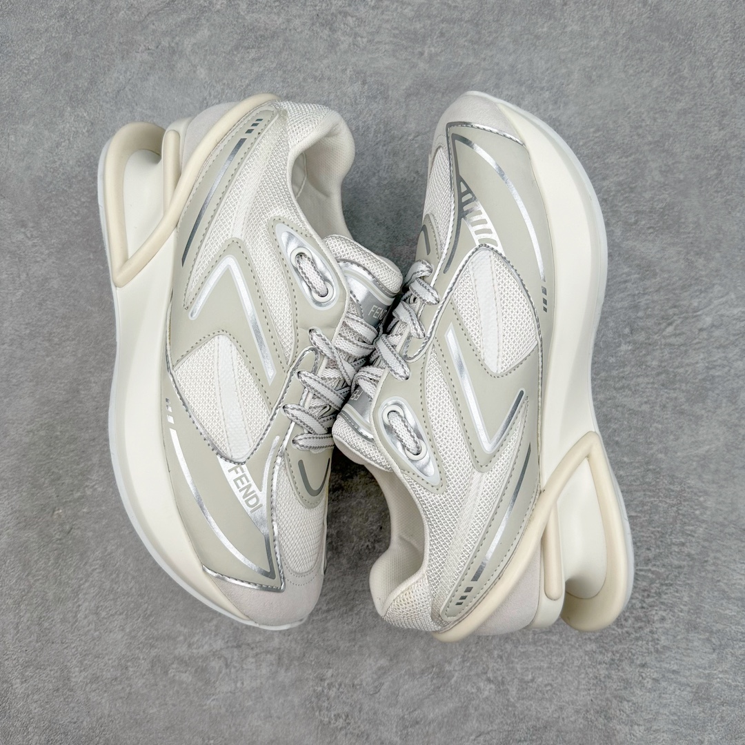 图片[3]-FENDI 芬迪 圆头舒适 低帮 生活休闲鞋 货号：8E8452AQ70F1MEP 此款鞋采用近几年比较流行的版型设计，外观时尚大气。鞋底采用耐磨的材质，穿上它，让您在平时生活和工作中都会感觉到舒适的体验。舒适鞋面，具有很好的延展性。鞋身运用简洁的色彩进行搭配，上脚颜值高。尺码：35 36 37 38 39 40 41 42 43 44 45-选品中心