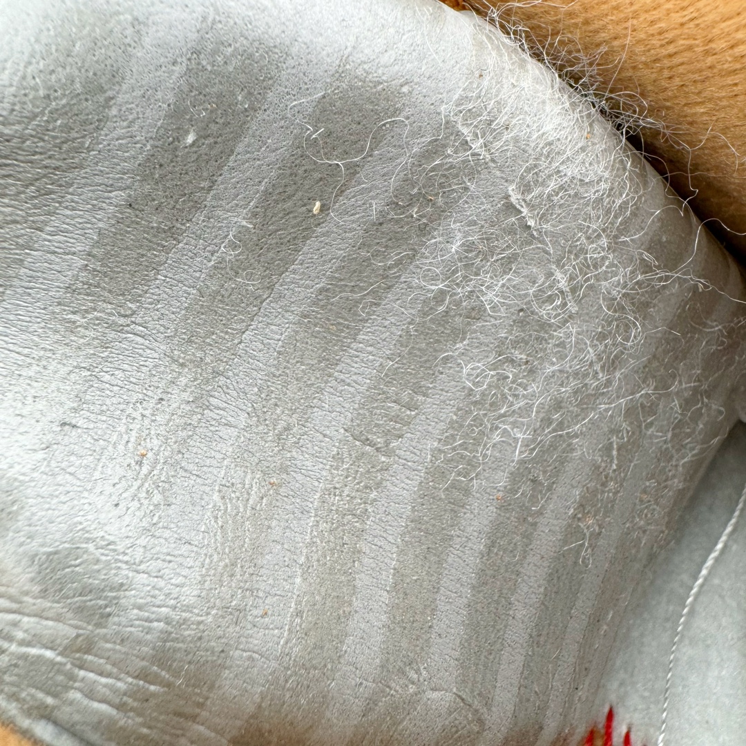 图片[11]-＃纯原福利 贝利原厂皮 NK Air Force 1 Low 07 LV8 \\\”Wheat Flax\\\” 空军一号低帮 小麦色 CJ9179-200 全鞋电脑针车 工整有序 原厂港宝加持完美还原灵魂版型 原盒原配从里到外百分百还原 原厂全头层原厂皮料 原标原盒 内置Sole气垫 中底白色背胶 中底划线 已经无限的接近公司 原厂楦头 原厂刺绣 后跟弧度修正 正确中底四线防伪 尺码：35.5 36 36.5 37.5 38 38.5 39 40 40.5 41 42 42.5 43 44 44.5 45 46 47.5-选品中心