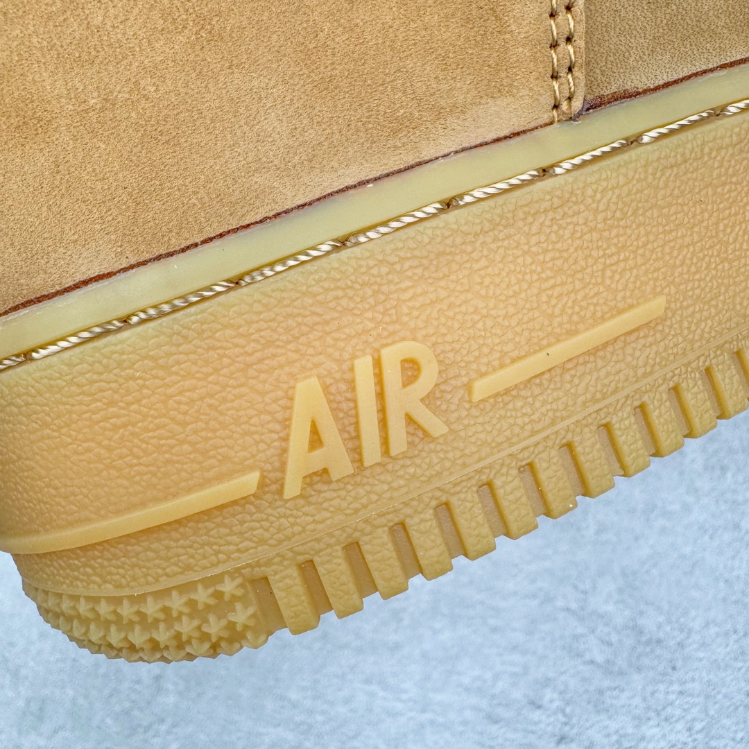 图片[19]-＃纯原福利 贝利原厂皮 NK Air Force 1 Low 07 LV8 \\\”Wheat Flax\\\” 空军一号低帮 小麦色 CJ9179-200 全鞋电脑针车 工整有序 原厂港宝加持完美还原灵魂版型 原盒原配从里到外百分百还原 原厂全头层原厂皮料 原标原盒 内置Sole气垫 中底白色背胶 中底划线 已经无限的接近公司 原厂楦头 原厂刺绣 后跟弧度修正 正确中底四线防伪 尺码：35.5 36 36.5 37.5 38 38.5 39 40 40.5 41 42 42.5 43 44 44.5 45 46 47.5-选品中心