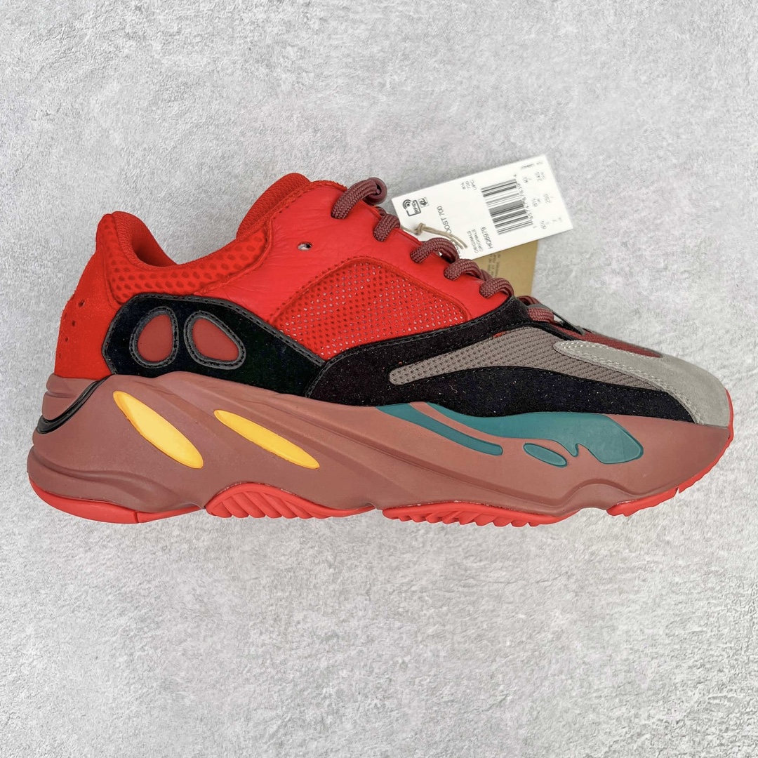 ＃JC纯原 Yeezy Boost Runner 700 黑红 HQ6979 原楦原纸板开发 完美低趴原鞋韵味 市场同价位区间 性价比绝无第二家 正确头层牛巴革材质 原厂3D档案数据 原厂纸板 头层皮料 细节与正品对版 中底内置 Basf 科技 材质轻便 穿着软硬适中 全套纸板模具 原厂3M反光材料尺码：36 36.5 37 38 38.5 39 40 40.5 41 42 42.5 43 44 44.5 45 46 47 48-选品中心