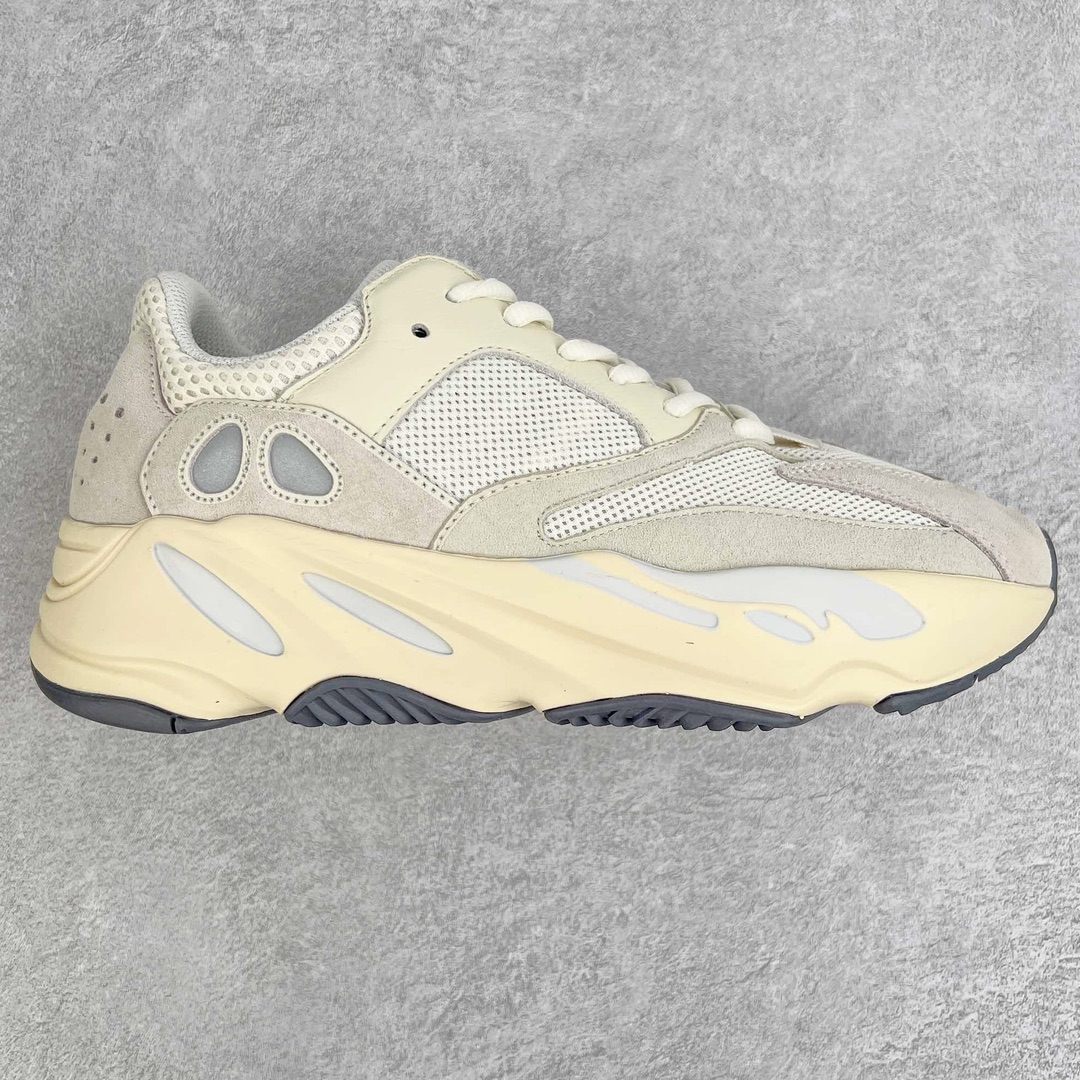 图片[7]-＃JC纯原 Yeezy Boost Runner 700 原楦原纸板开发 完美低趴原鞋韵味 市场同价位区间 性价比绝无第二家 正确头层牛巴革材质 原厂3D档案数据 原厂纸板 头层皮料 细节与正品对版 中底内置 Basf 科技 材质轻便 穿着软硬适中 全套纸板模具 原厂3M反光材料尺码：36 36.5 37 38 38.5 39 40 40.5 41 42 42.5 43 44 44.5 45 46 47 48-选品中心