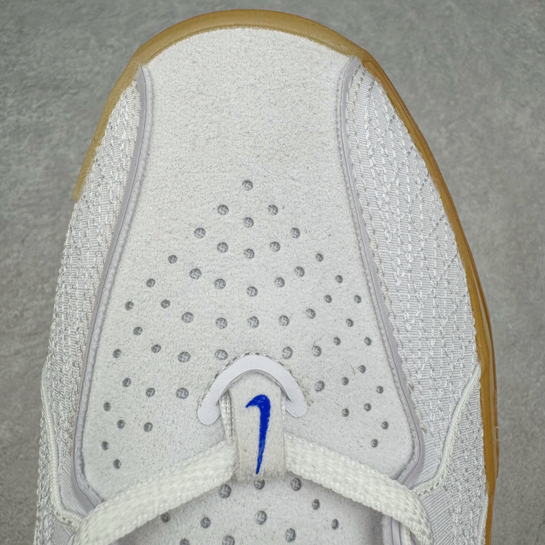 图片[18]-＃JC纯原 NK Air Zoom G.T.Cut 3.0 EP 新款实战低帮篮球鞋 巴黎奥运会 白蓝橙 HJ8206-100 一个月返厂/换新售后服务 支持各种实战 全套原纸板楦头开发 独家原档数据私模唯一正确8层组合大底 全新GT Cut 3.0 全掌搭载了 ZoomX 泡棉 使得整双鞋在缓震表现上可谓相当优秀 拥有着顶级科技配置的同时 颜值设计也非常可观 整体鞋型仍然保留了前低后高的设计 G.T. Cut 传统的突进极速突破的感觉 鞋头麂皮材质和 NK Flywire 飞线工艺 相对来说包裹感更好了 必备的TPU 支撑片 两侧 Swoosh 的透气孔设计 起到散热透气的作用 鞋舌采用类似跑鞋的半开叉式设计 搭配鞋带既可以提升包裹感 又降低了运动中鞋舌乱跑的可能性 鞋子内里填充相当厚实 避免掉跟 尺码：36 36.5 37.5 38 38.5 39 40 40.5 41 42 42.5 43 44 44.5 45 45.5 46 47 47.5 48.5-选品中心