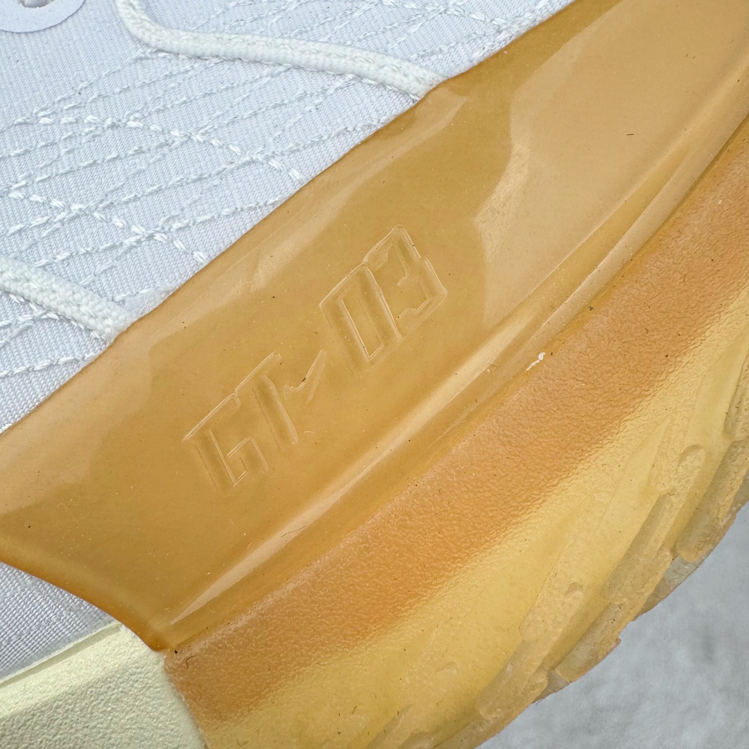 图片[17]-＃JC纯原 NK Air Zoom G.T.Cut 3.0 EP 新款实战低帮篮球鞋 巴黎奥运会 白蓝橙 HJ8206-100 一个月返厂/换新售后服务 支持各种实战 全套原纸板楦头开发 独家原档数据私模唯一正确8层组合大底 全新GT Cut 3.0 全掌搭载了 ZoomX 泡棉 使得整双鞋在缓震表现上可谓相当优秀 拥有着顶级科技配置的同时 颜值设计也非常可观 整体鞋型仍然保留了前低后高的设计 G.T. Cut 传统的突进极速突破的感觉 鞋头麂皮材质和 NK Flywire 飞线工艺 相对来说包裹感更好了 必备的TPU 支撑片 两侧 Swoosh 的透气孔设计 起到散热透气的作用 鞋舌采用类似跑鞋的半开叉式设计 搭配鞋带既可以提升包裹感 又降低了运动中鞋舌乱跑的可能性 鞋子内里填充相当厚实 避免掉跟 尺码：36 36.5 37.5 38 38.5 39 40 40.5 41 42 42.5 43 44 44.5 45 45.5 46 47 47.5 48.5-选品中心