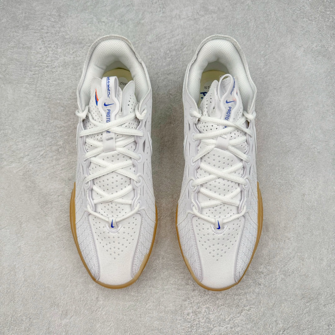 图片[2]-＃JC纯原 NK Air Zoom G.T.Cut 3.0 EP 新款实战低帮篮球鞋 巴黎奥运会 白蓝橙 HJ8206-100 一个月返厂/换新售后服务 支持各种实战 全套原纸板楦头开发 独家原档数据私模唯一正确8层组合大底 全新GT Cut 3.0 全掌搭载了 ZoomX 泡棉 使得整双鞋在缓震表现上可谓相当优秀 拥有着顶级科技配置的同时 颜值设计也非常可观 整体鞋型仍然保留了前低后高的设计 G.T. Cut 传统的突进极速突破的感觉 鞋头麂皮材质和 NK Flywire 飞线工艺 相对来说包裹感更好了 必备的TPU 支撑片 两侧 Swoosh 的透气孔设计 起到散热透气的作用 鞋舌采用类似跑鞋的半开叉式设计 搭配鞋带既可以提升包裹感 又降低了运动中鞋舌乱跑的可能性 鞋子内里填充相当厚实 避免掉跟 尺码：36 36.5 37.5 38 38.5 39 40 40.5 41 42 42.5 43 44 44.5 45 45.5 46 47 47.5 48.5-选品中心