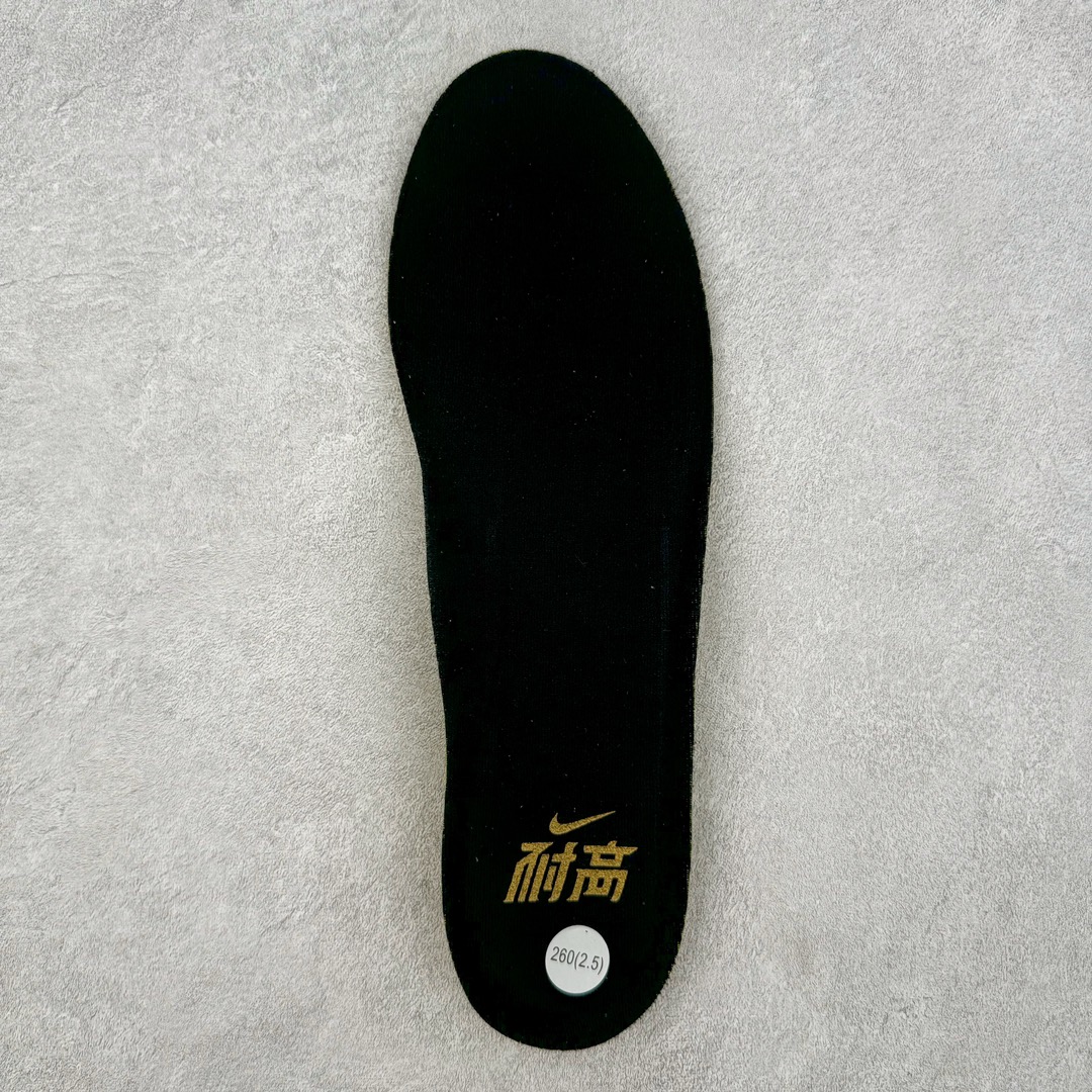 图片[12]-＃JC纯原 NK Air Zoom G.T.Cut 3.0 EP 新款实战低帮篮球鞋 称霸全国 白金 HF5702-170 一个月返厂/换新售后服务 支持各种实战 全套原纸板楦头开发 独家原档数据私模唯一正确8层组合大底 全新GT Cut 3.0 全掌搭载了 ZoomX 泡棉 使得整双鞋在缓震表现上可谓相当优秀 拥有着顶级科技配置的同时 颜值设计也非常可观 整体鞋型仍然保留了前低后高的设计 G.T. Cut 传统的突进极速突破的感觉 鞋头麂皮材质和 NK Flywire 飞线工艺 相对来说包裹感更好了 必备的TPU 支撑片 两侧 Swoosh 的透气孔设计 起到散热透气的作用 鞋舌采用类似跑鞋的半开叉式设计 搭配鞋带既可以提升包裹感 又降低了运动中鞋舌乱跑的可能性 鞋子内里填充相当厚实 避免掉跟 尺码：36 36.5 37.5 38 38.5 39 40 40.5 41 42 42.5 43 44 44.5 45 45.5 46 47 47.5 48.5-选品中心