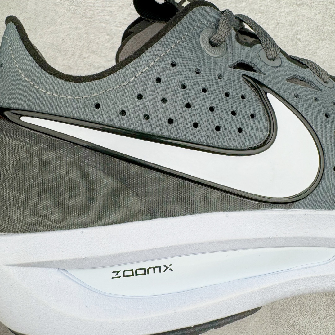 图片[18]-＃JC纯原 NK Air Zoom G.T.Cut 3.0 EP 新款实战低帮篮球鞋 灰色 DV2913-002 一个月返厂/换新售后服务 支持各种实战 全套原纸板楦头开发 独家原档数据私模唯一正确8层组合大底 全新GT Cut 3.0 全掌搭载了 ZoomX 泡棉 使得整双鞋在缓震表现上可谓相当优秀 拥有着顶级科技配置的同时 颜值设计也非常可观 整体鞋型仍然保留了前低后高的设计 G.T. Cut 传统的突进极速突破的感觉 鞋头麂皮材质和 NK Flywire 飞线工艺 相对来说包裹感更好了 必备的TPU 支撑片 两侧 Swoosh 的透气孔设计 起到散热透气的作用 鞋舌采用类似跑鞋的半开叉式设计 搭配鞋带既可以提升包裹感 又降低了运动中鞋舌乱跑的可能性 鞋子内里填充相当厚实 避免掉跟 尺码：36 36.5 37.5 38 38.5 39 40 40.5 41 42 42.5 43 44 44.5 45 45.5 46 47 47.5 48.5-选品中心