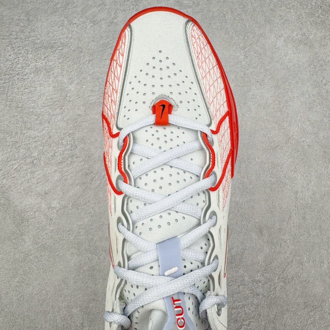 图片[4]-＃JC纯原 NK Air Zoom G.T.Cut 3.0 EP 新款实战低帮篮球鞋 白红 DV2918-101 一个月返厂/换新售后服务 支持各种实战 全套原纸板楦头开发 独家原档数据私模唯一正确8层组合大底 全新GT Cut 3.0 全掌搭载了 ZoomX 泡棉 使得整双鞋在缓震表现上可谓相当优秀 拥有着顶级科技配置的同时 颜值设计也非常可观 整体鞋型仍然保留了前低后高的设计 G.T. Cut 传统的突进极速突破的感觉 鞋头麂皮材质和 NK Flywire 飞线工艺 相对来说包裹感更好了 必备的TPU 支撑片 两侧 Swoosh 的透气孔设计 起到散热透气的作用 鞋舌采用类似跑鞋的半开叉式设计 搭配鞋带既可以提升包裹感 又降低了运动中鞋舌乱跑的可能性 鞋子内里填充相当厚实 避免掉跟 尺码：36 36.5 37.5 38 38.5 39 40 40.5 41 42 42.5 43 44 44.5 45 45.5 46 47 47.5 48.5-选品中心