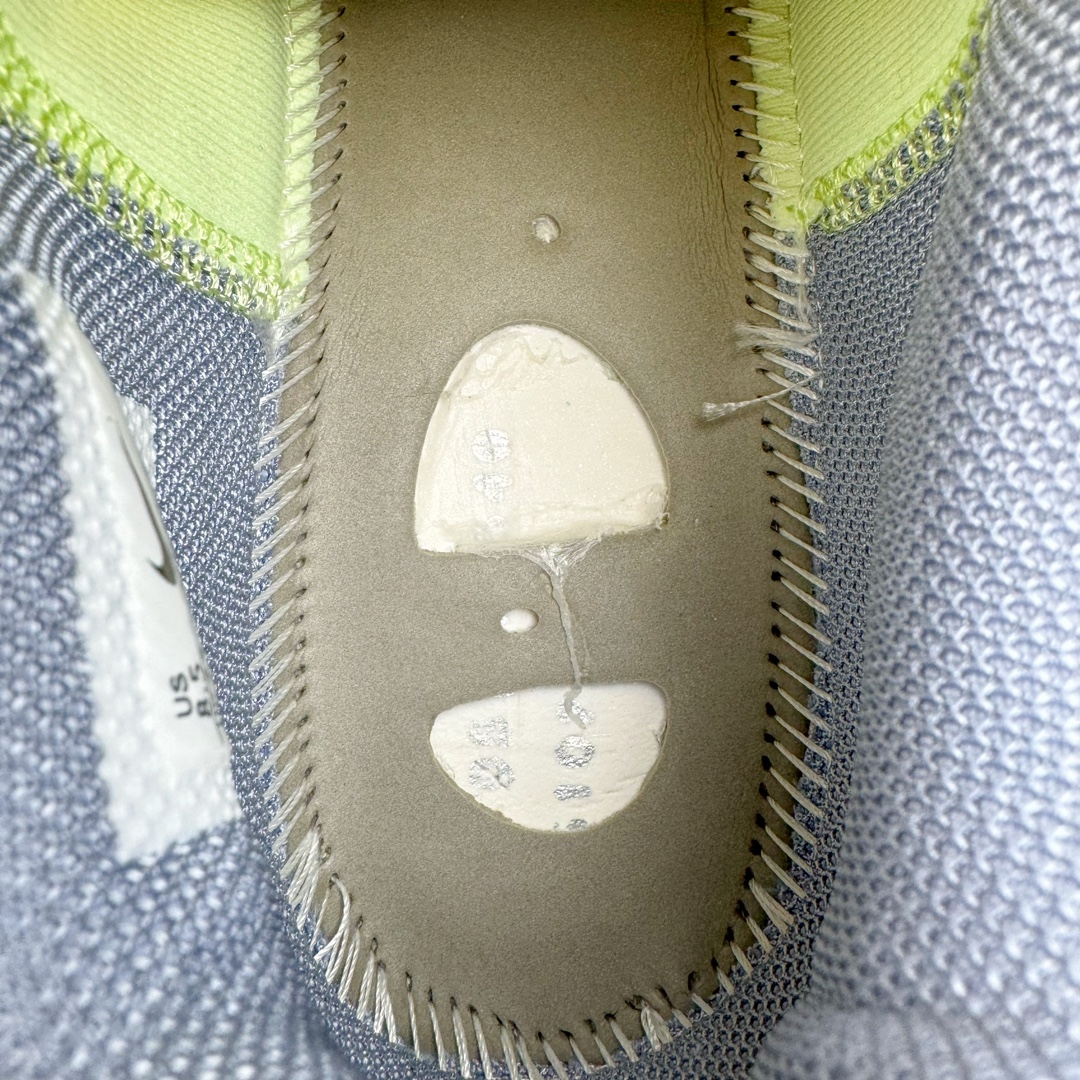 图片[10]-＃JC纯原 NK Air Zoom G.T.Cut 3.0 EP 新款实战低帮篮球鞋 复活节蓝色 DV2913-401 一个月返厂/换新售后服务 支持各种实战 全套原纸板楦头开发 独家原档数据私模唯一正确8层组合大底 全新GT Cut 3.0 全掌搭载了 ZoomX 泡棉 使得整双鞋在缓震表现上可谓相当优秀 拥有着顶级科技配置的同时 颜值设计也非常可观 整体鞋型仍然保留了前低后高的设计 G.T. Cut 传统的突进极速突破的感觉 鞋头麂皮材质和 NK Flywire 飞线工艺 相对来说包裹感更好了 必备的TPU 支撑片 两侧 Swoosh 的透气孔设计 起到散热透气的作用 鞋舌采用类似跑鞋的半开叉式设计 搭配鞋带既可以提升包裹感 又降低了运动中鞋舌乱跑的可能性 鞋子内里填充相当厚实 避免掉跟 尺码：36 36.5 37.5 38 38.5 39 40 40.5 41 42 42.5 43 44 44.5 45 45.5 46 47 47.5 48.5-选品中心