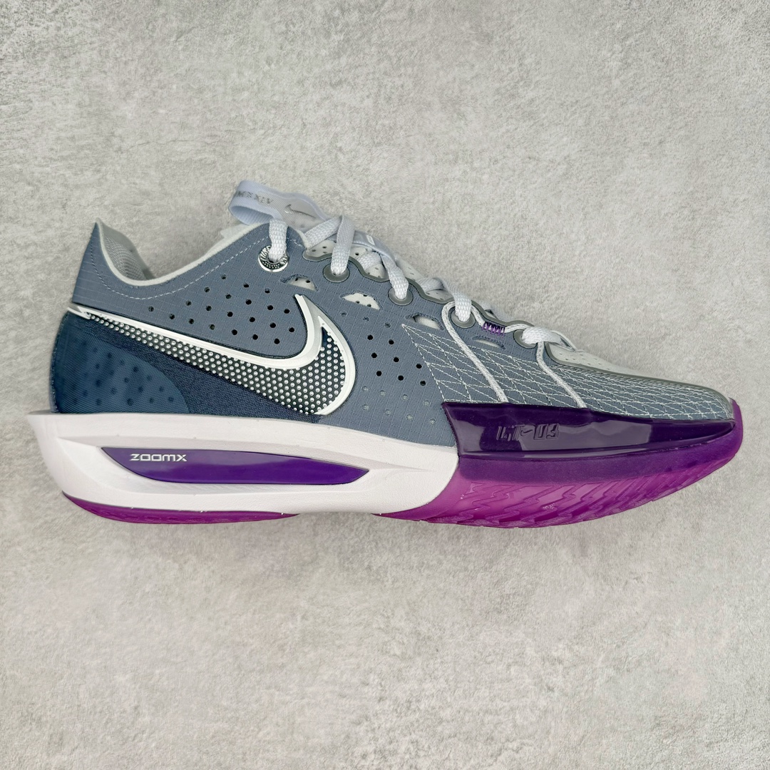 ＃JC纯原 NK Air Zoom G.T.Cut 3.0 EP 新款实战低帮篮球鞋 灰紫 DV2918-400 一个月返厂/换新售后服务 支持各种实战 全套原纸板楦头开发 独家原档数据私模唯一正确8层组合大底 全新GT Cut 3.0 全掌搭载了 ZoomX 泡棉 使得整双鞋在缓震表现上可谓相当优秀 拥有着顶级科技配置的同时 颜值设计也非常可观 整体鞋型仍然保留了前低后高的设计 G.T. Cut 传统的突进极速突破的感觉 鞋头麂皮材质和 NK Flywire 飞线工艺 相对来说包裹感更好了 必备的TPU 支撑片 两侧 Swoosh 的透气孔设计 起到散热透气的作用 鞋舌采用类似跑鞋的半开叉式设计 搭配鞋带既可以提升包裹感 又降低了运动中鞋舌乱跑的可能性 鞋子内里填充相当厚实 避免掉跟 尺码：36 36.5 37.5 38 38.5 39 40 40.5 41 42 42.5 43 44 44.5 45 45.5 46 47 47.5 48.5-选品中心